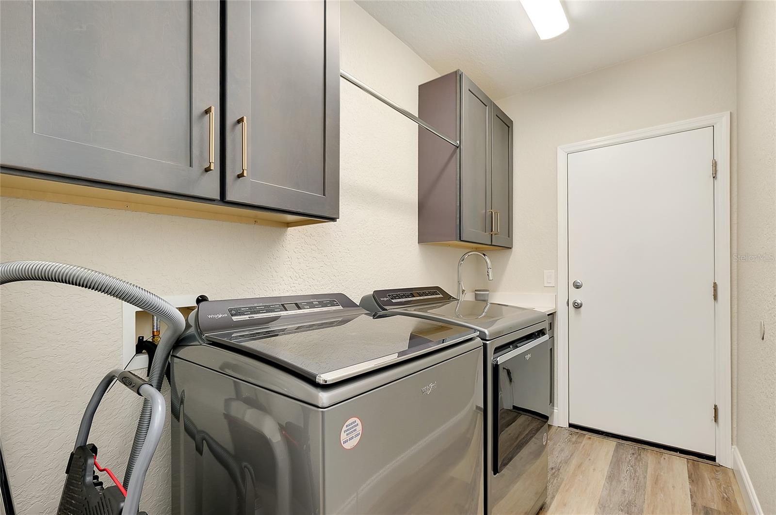 Image 44 of 77 For 4470 Corso Venetia Boulevard