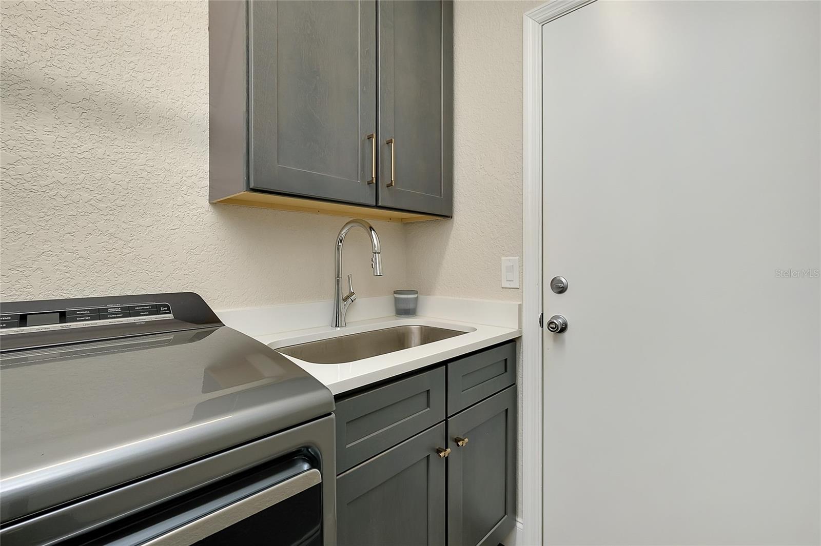 Image 47 of 77 For 4470 Corso Venetia Boulevard