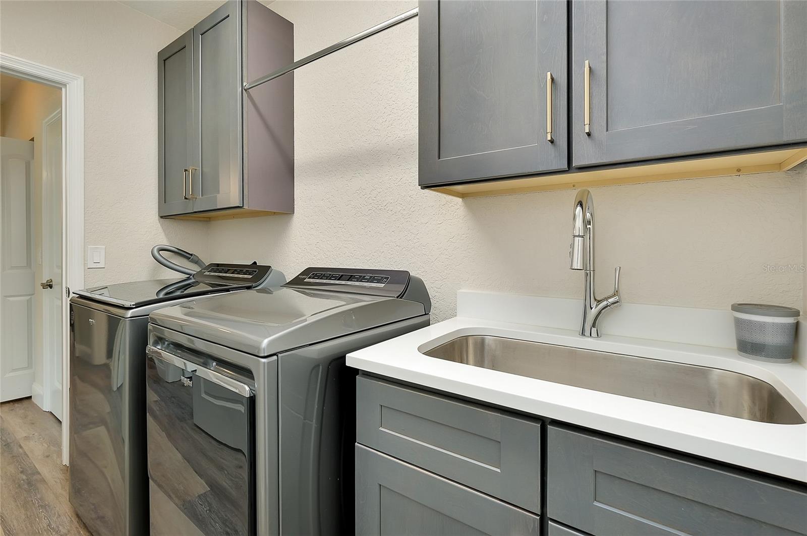 Image 48 of 77 For 4470 Corso Venetia Boulevard