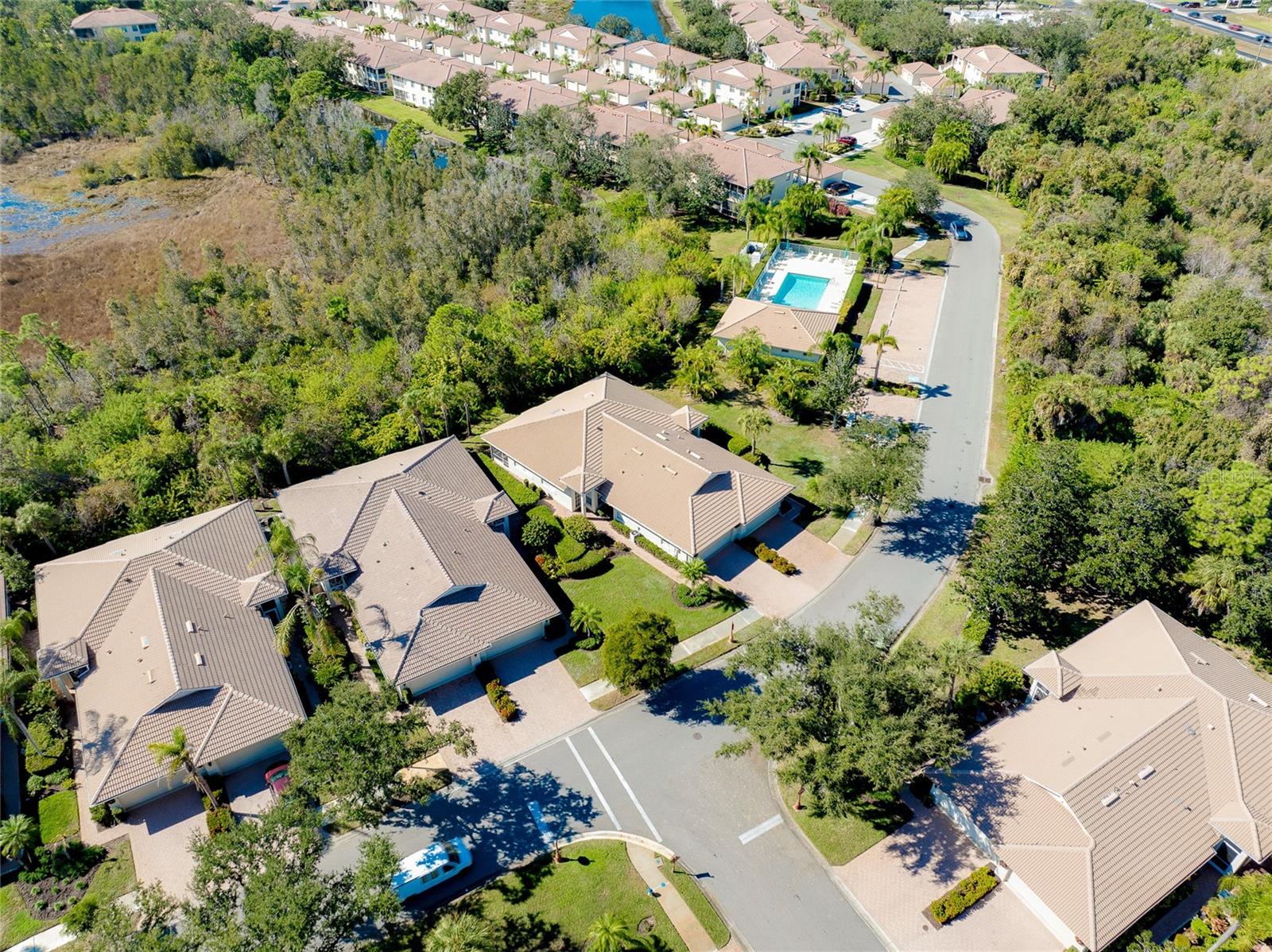 Image 70 of 77 For 4470 Corso Venetia Boulevard