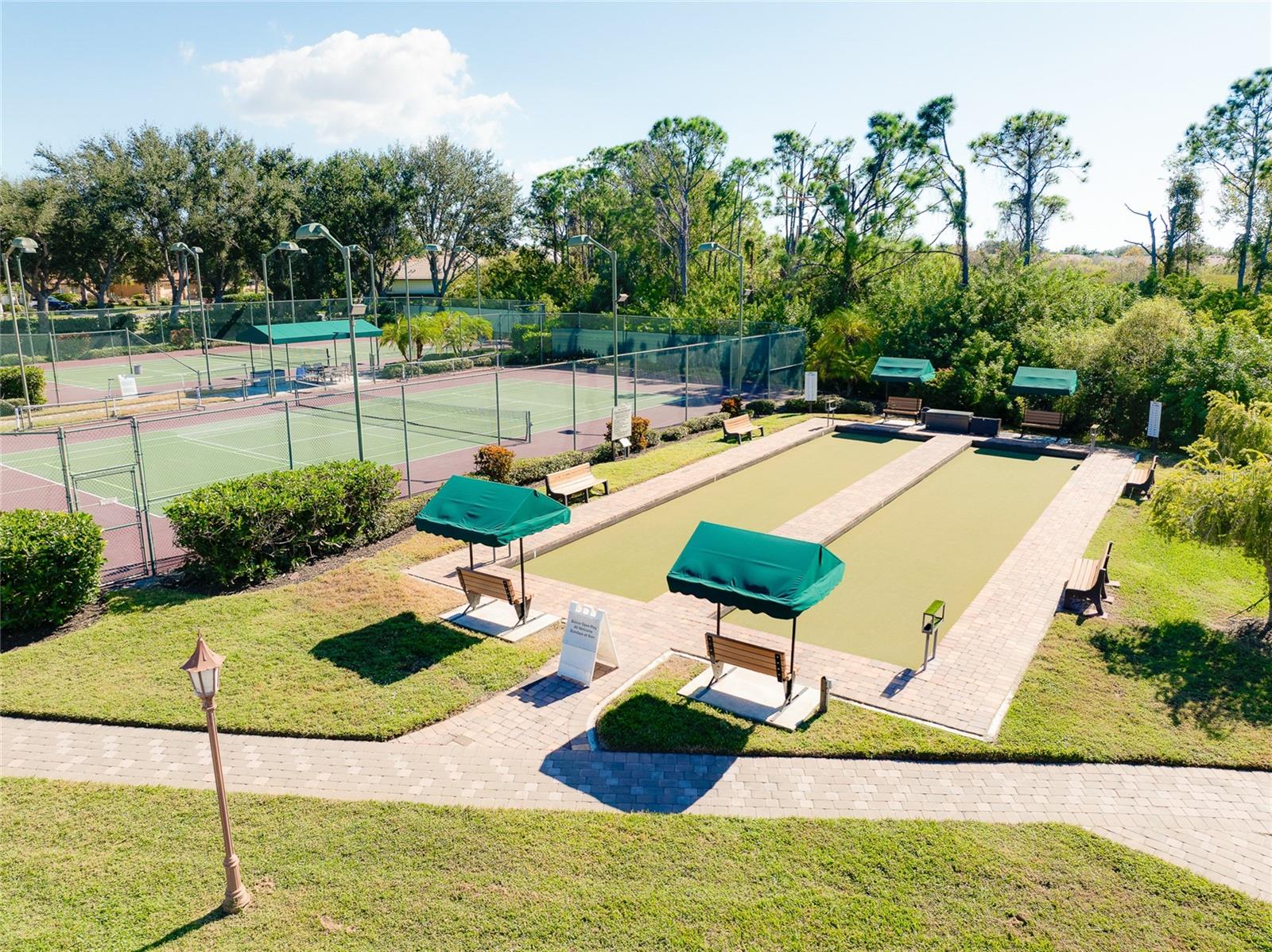 Image 72 of 77 For 4470 Corso Venetia Boulevard