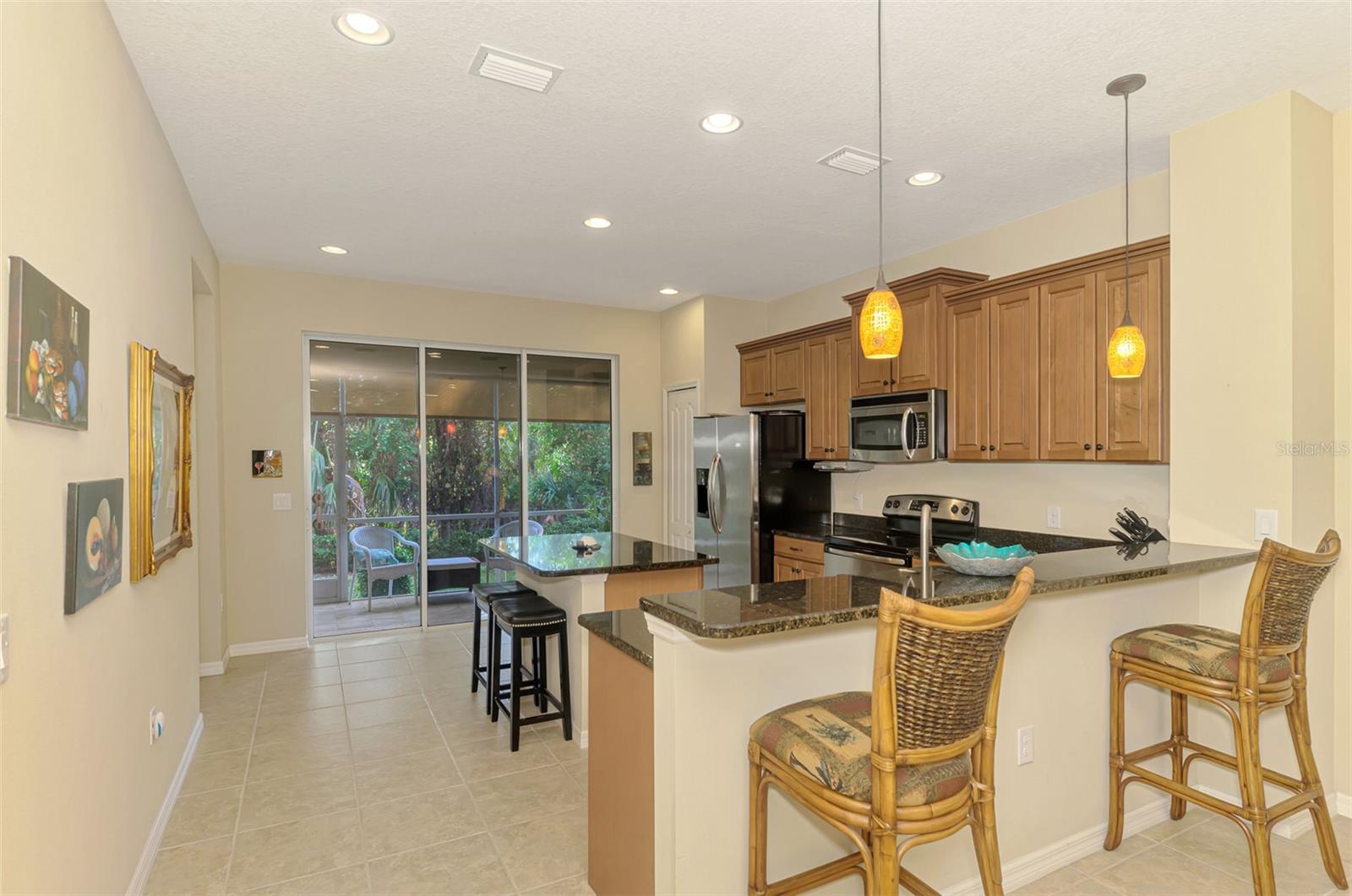 Image 11 of 40 For 27231 Ipswich Drive