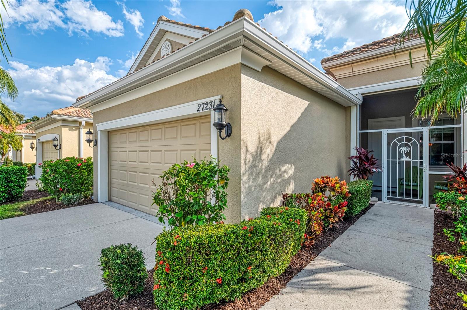 Image 2 of 40 For 27231 Ipswich Drive