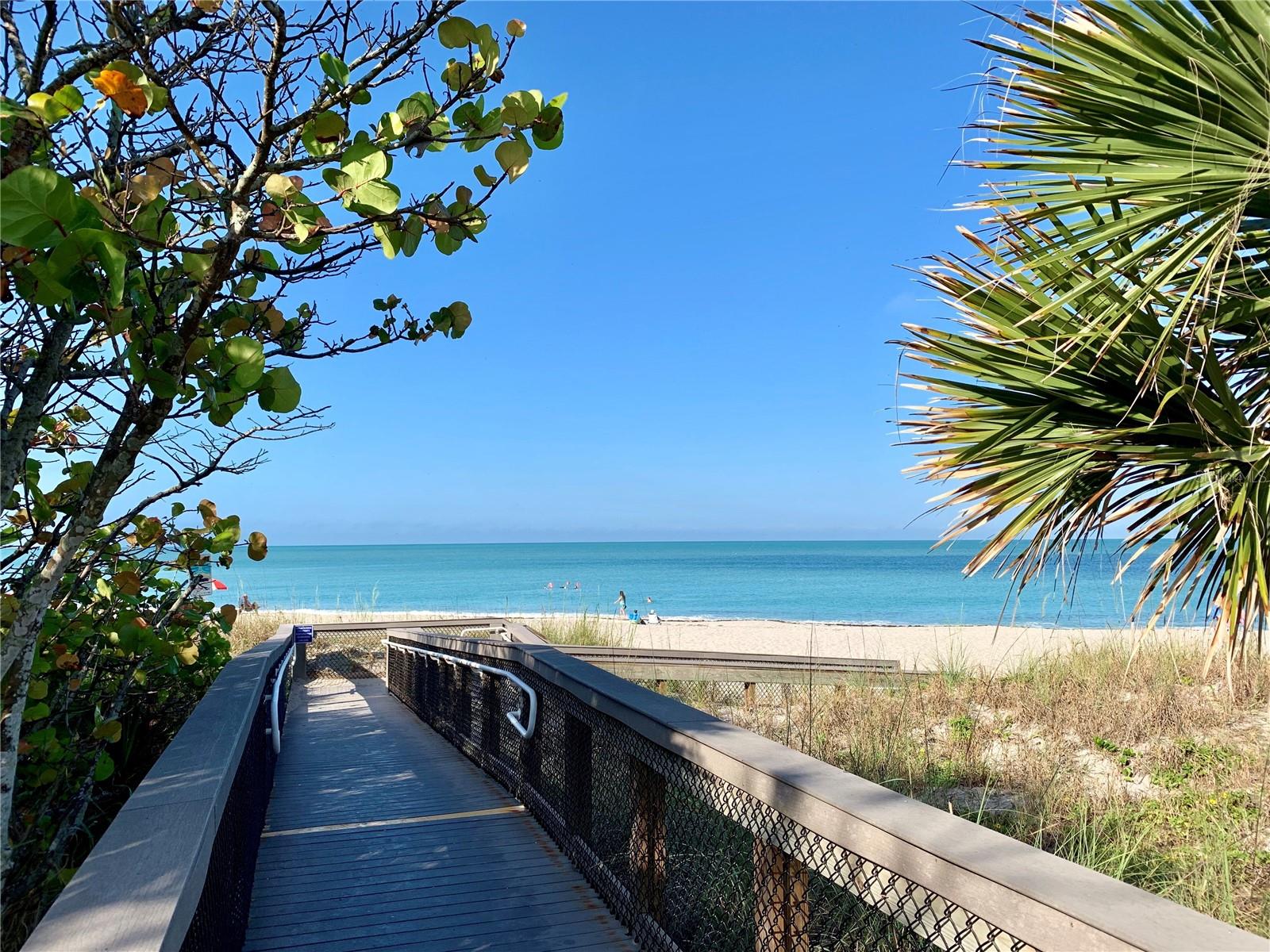 Image 39 of 40 For 27231 Ipswich Drive