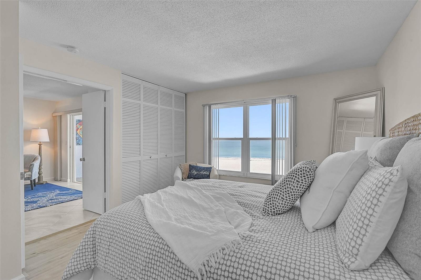 Image 25 of 62 For 950 Tarpon Center Drive 305