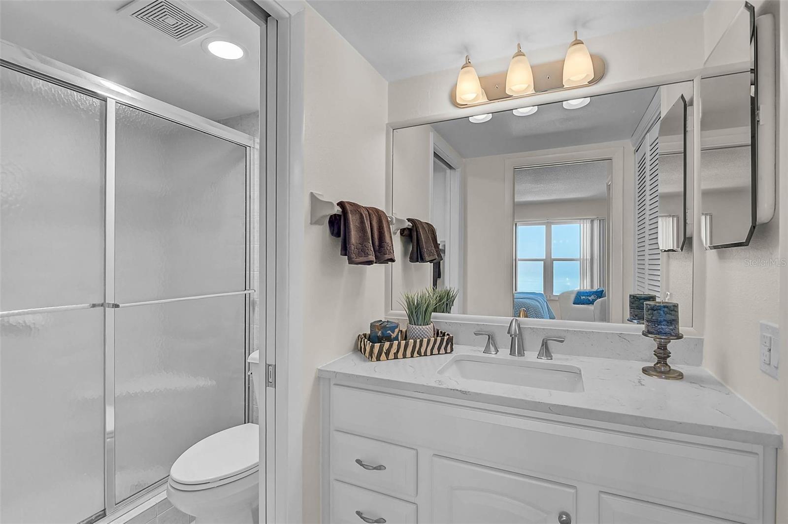 Image 27 of 62 For 950 Tarpon Center Drive 305