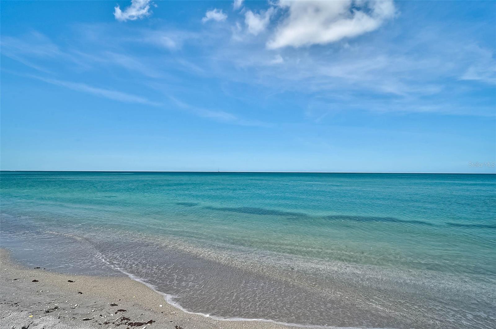 Image 39 of 62 For 950 Tarpon Center Drive 305