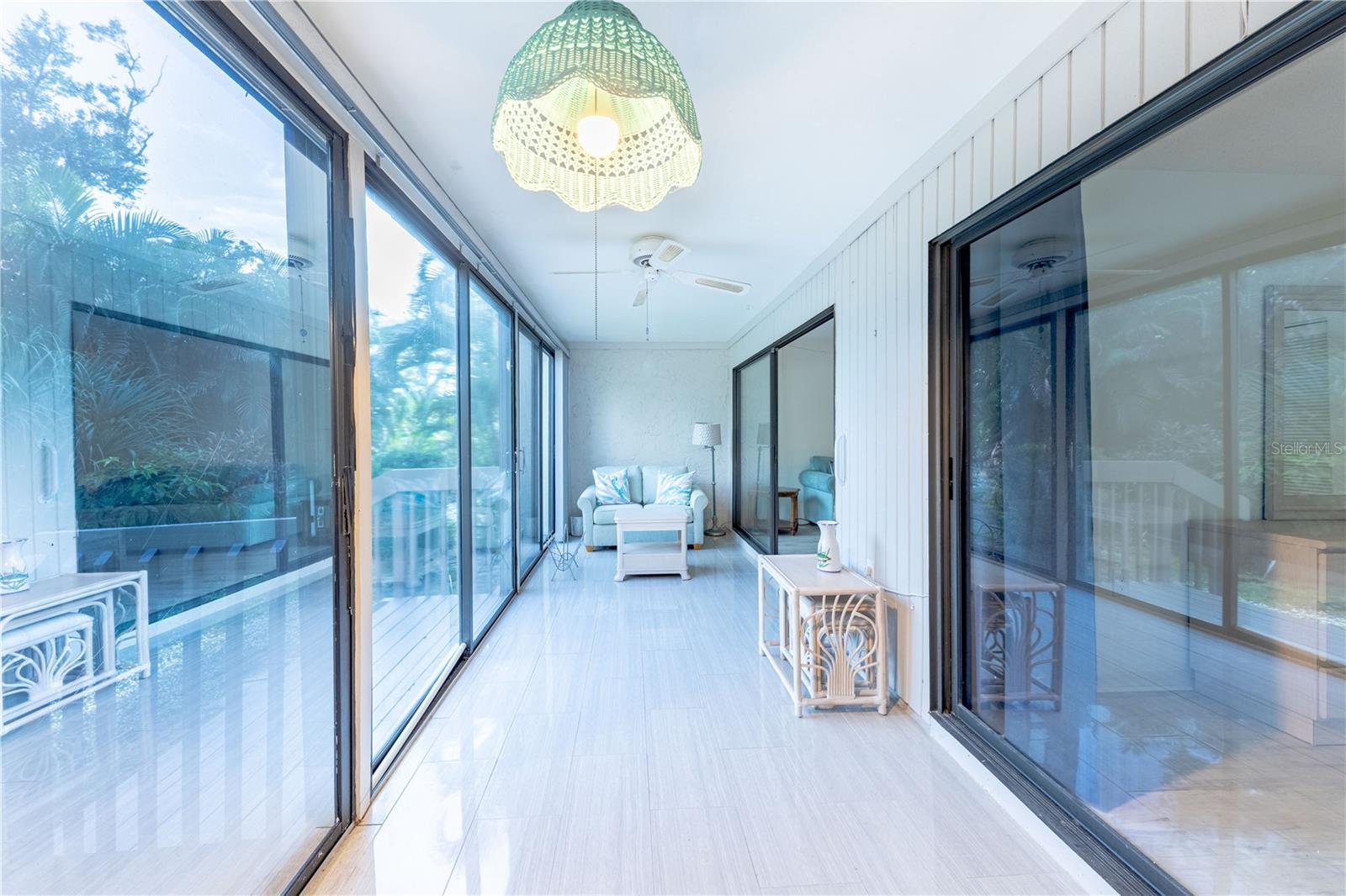 Image 10 of 27 For 886 Bird Bay Way 206