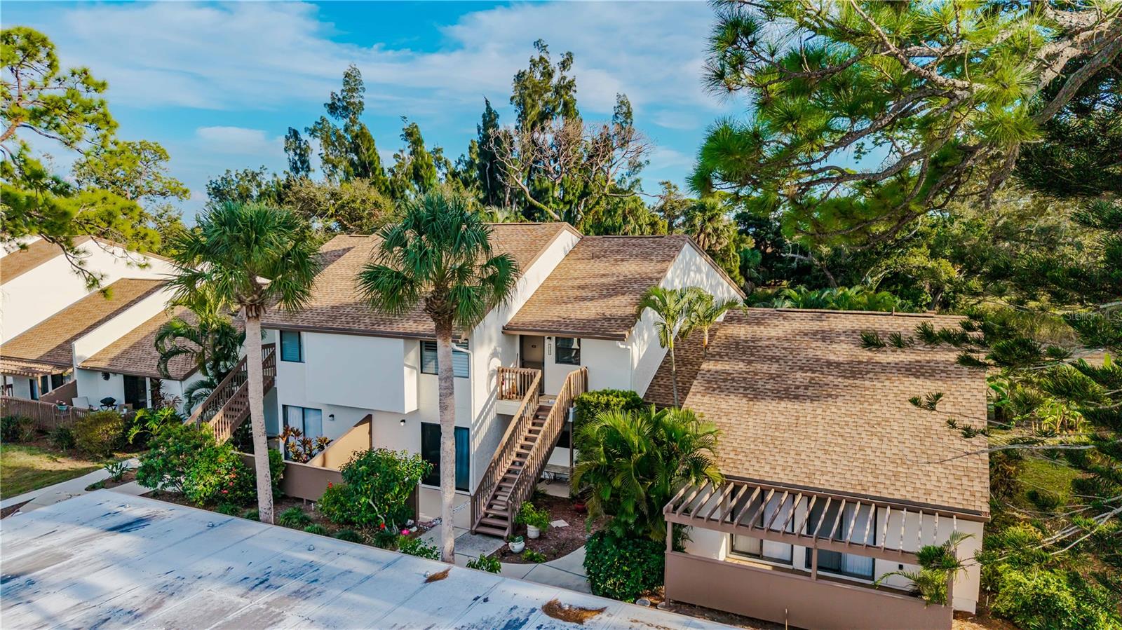 Image 2 of 27 For 886 Bird Bay Way 206