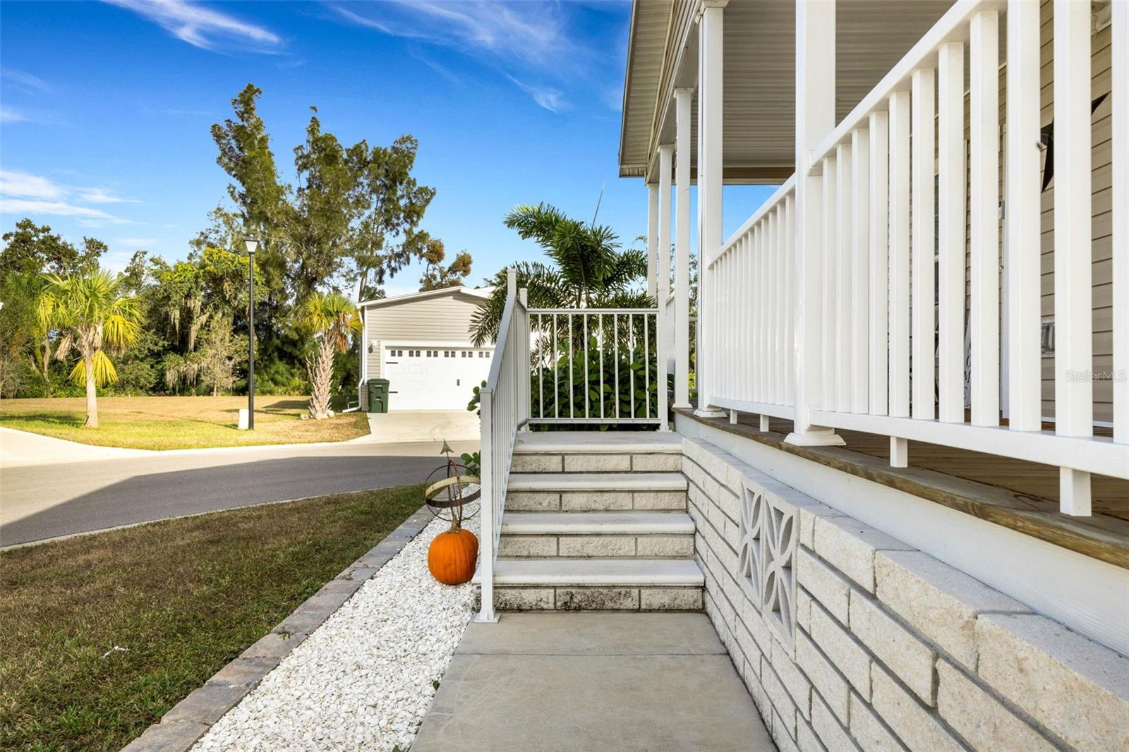 Image 29 of 35 For 2061 Casita Drive