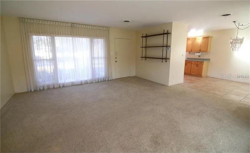 Image 4 of 7 For 264 Glen Oak Road