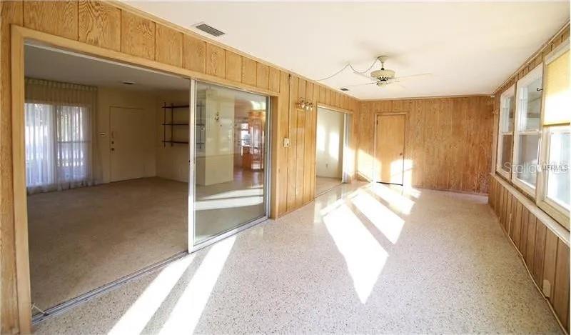 Image 6 of 7 For 264 Glen Oak Road