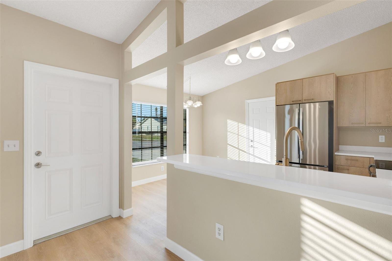 Image 11 of 47 For 1550 Pompano Avenue