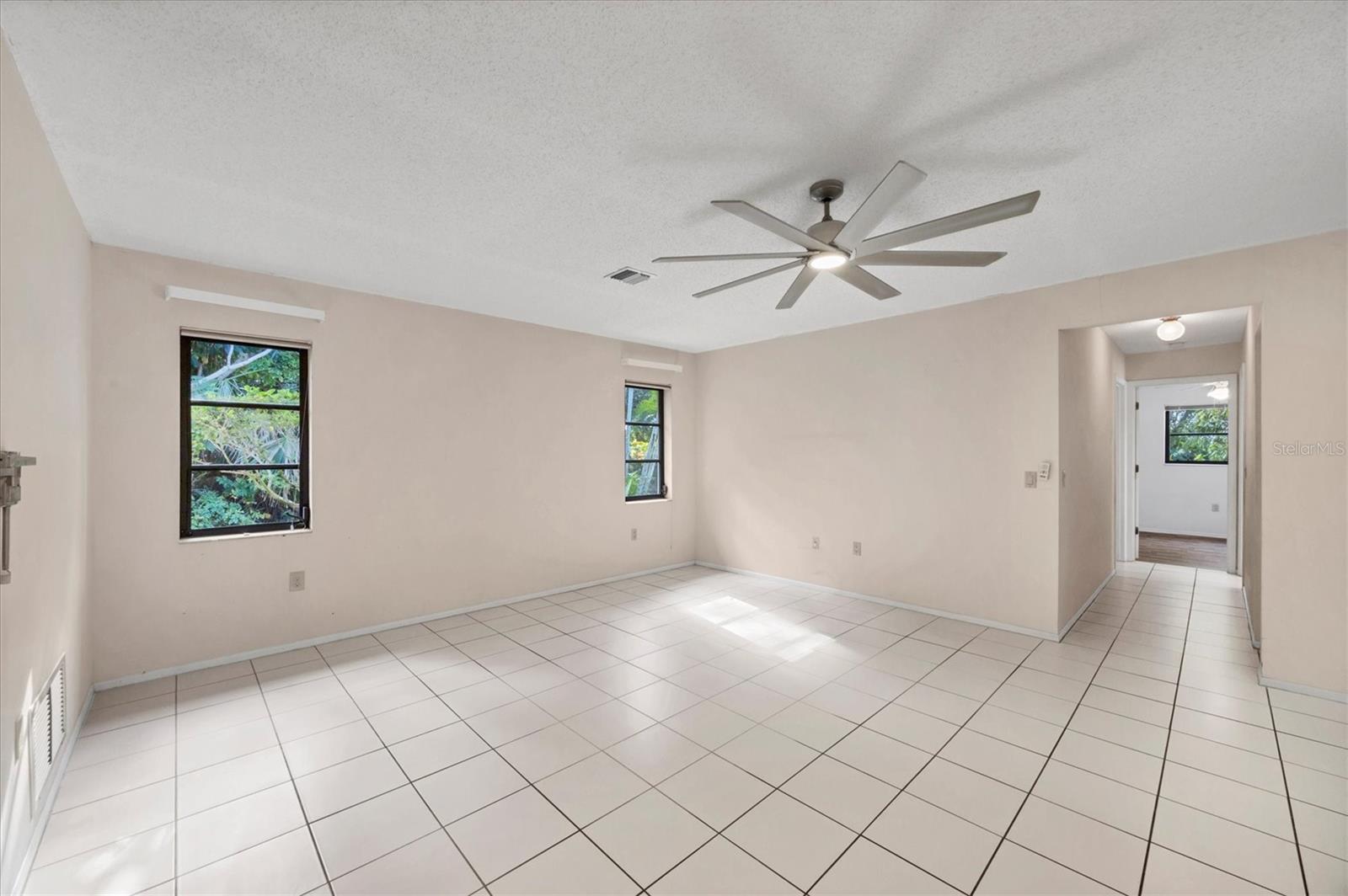 Image 8 of 43 For 1229 Schooner Lane