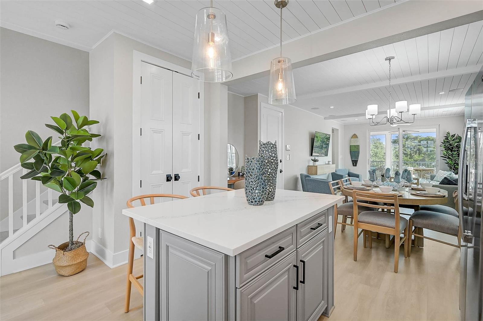 Image 10 of 71 For 4337 Marina View Way