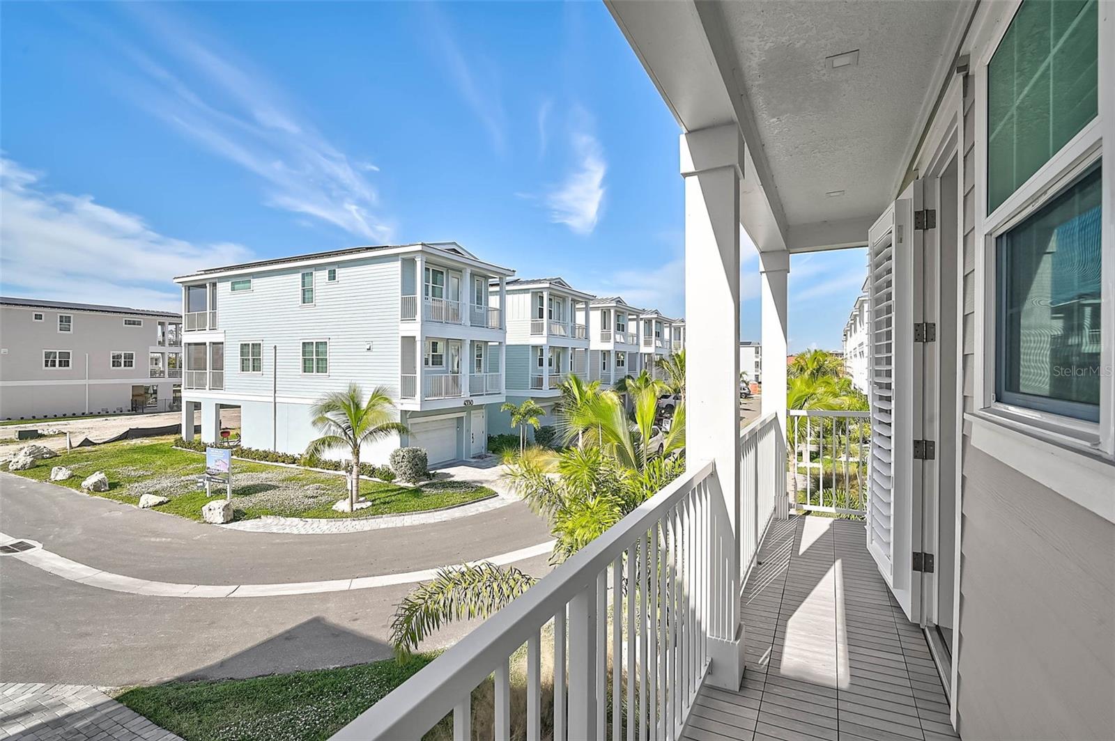 Image 16 of 71 For 4337 Marina View Way