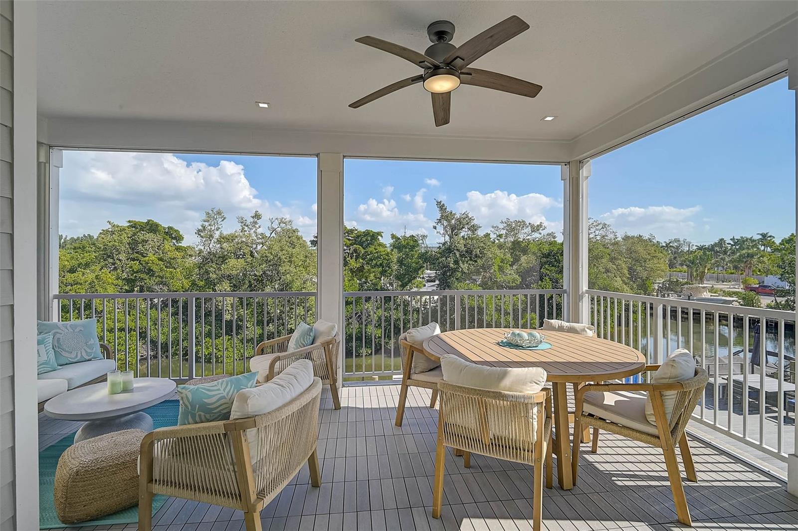 Image 24 of 71 For 4337 Marina View Way