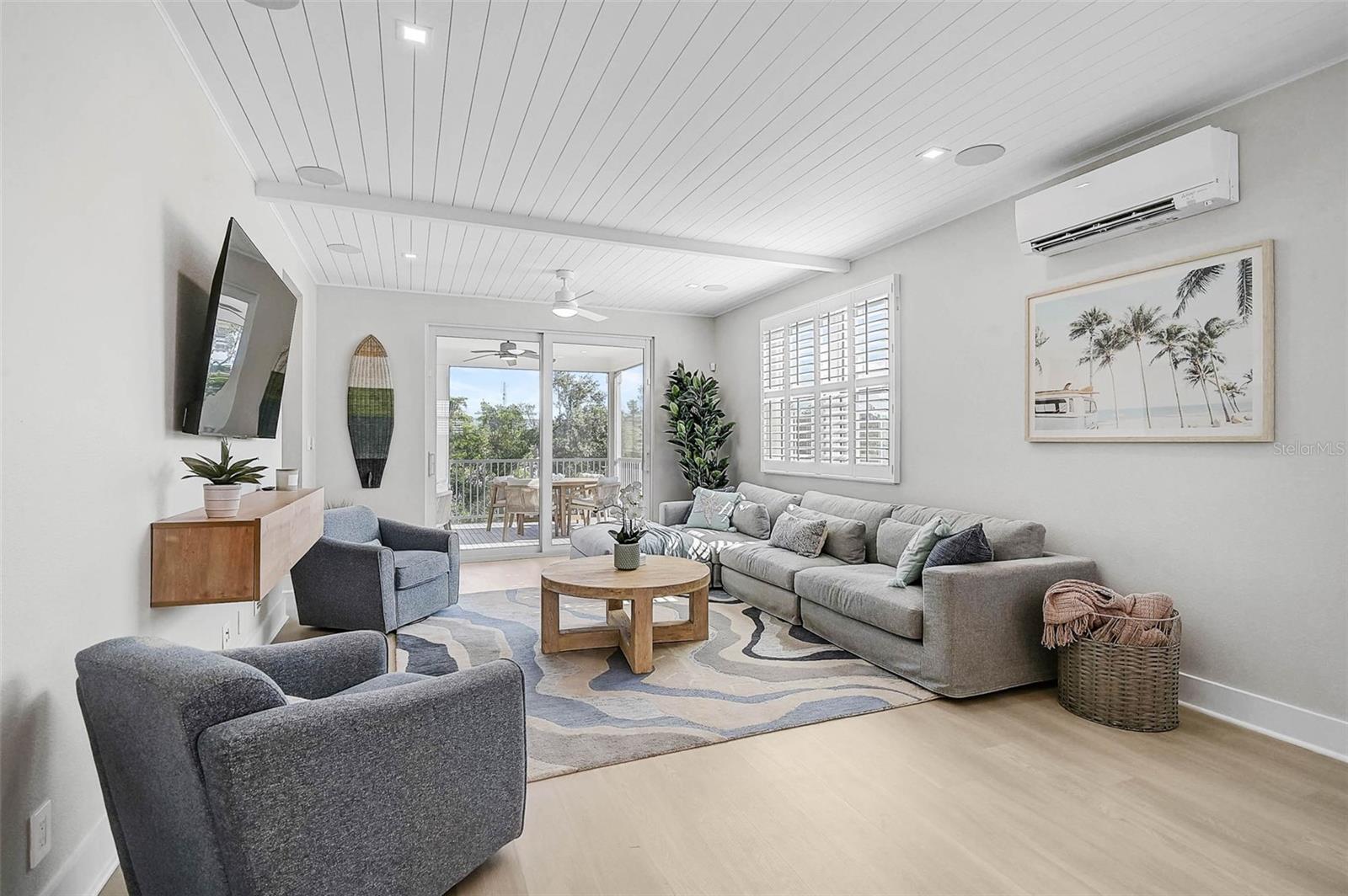 Image 3 of 71 For 4337 Marina View Way