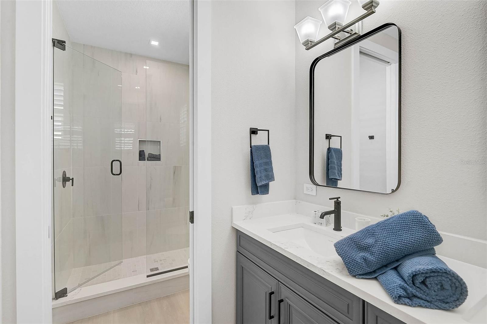 Image 38 of 71 For 4337 Marina View Way