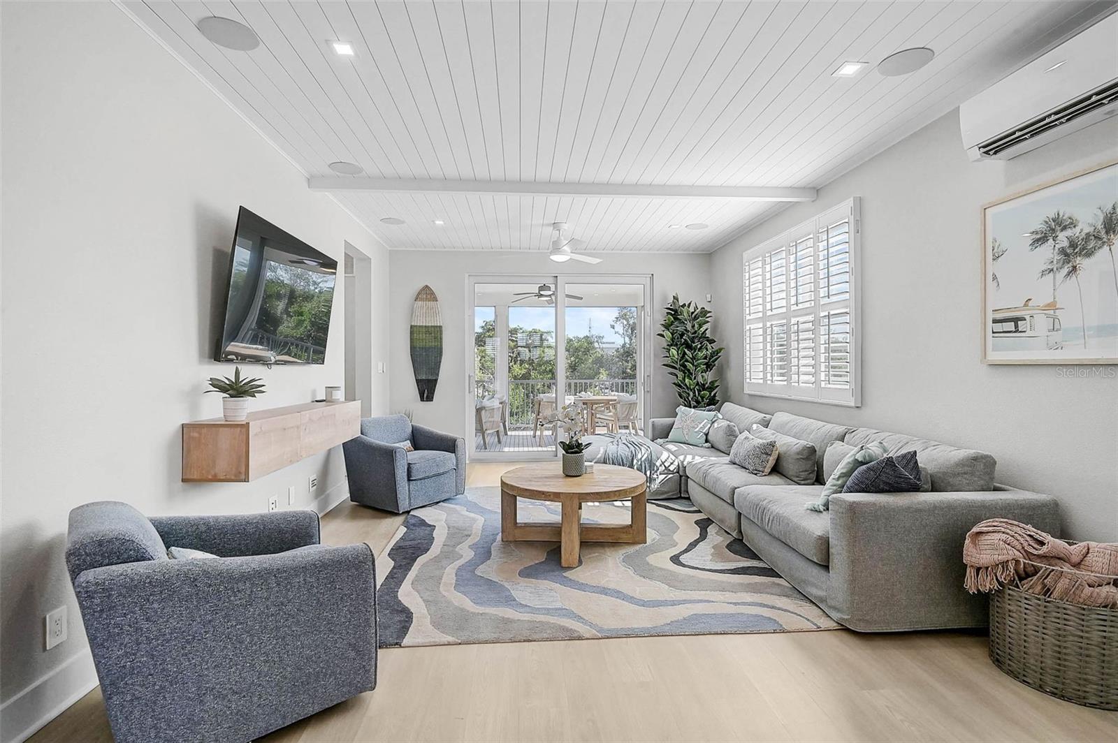 Image 4 of 71 For 4337 Marina View Way