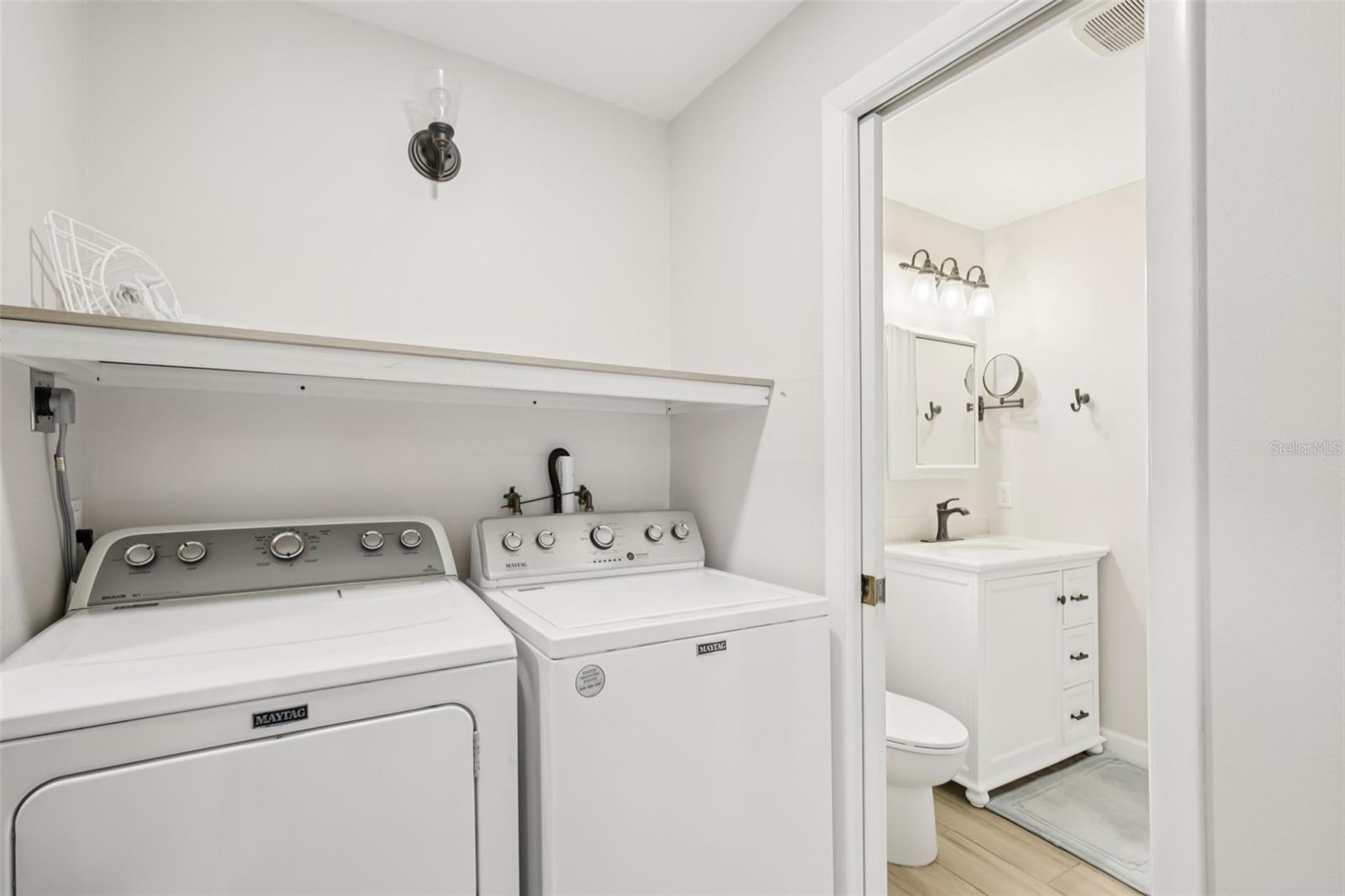 Image 27 of 51 For 291 Laurel Hollow Drive 66