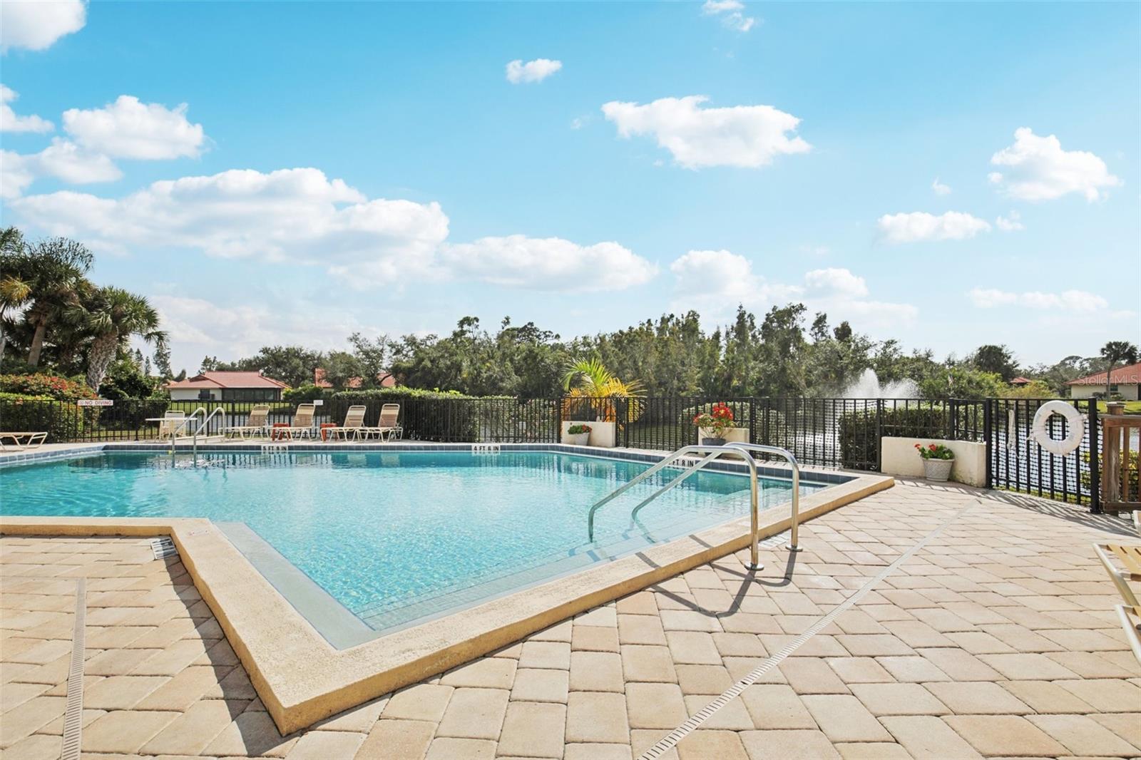 Image 37 of 51 For 291 Laurel Hollow Drive 66