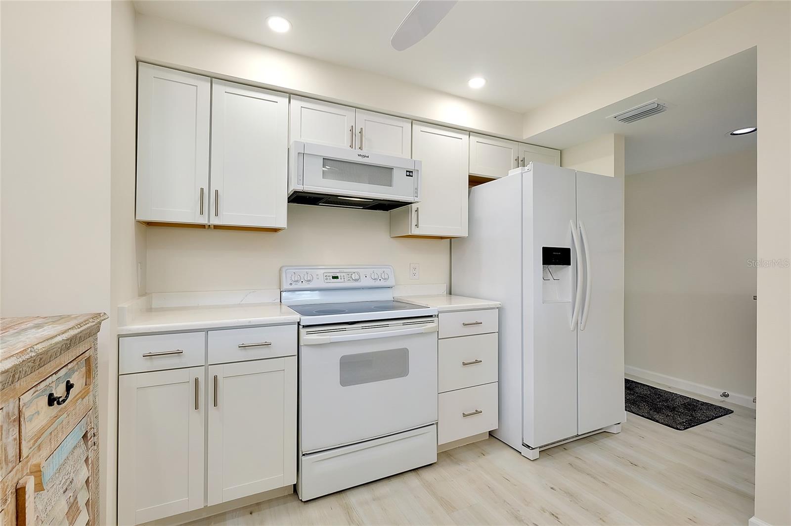 Image 15 of 90 For 929 Wexford Boulevard 929