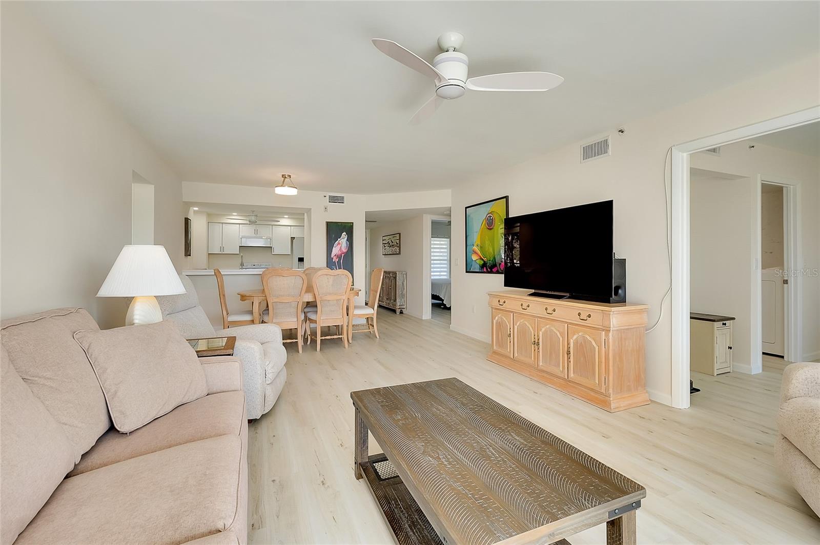 Image 29 of 90 For 929 Wexford Boulevard 929