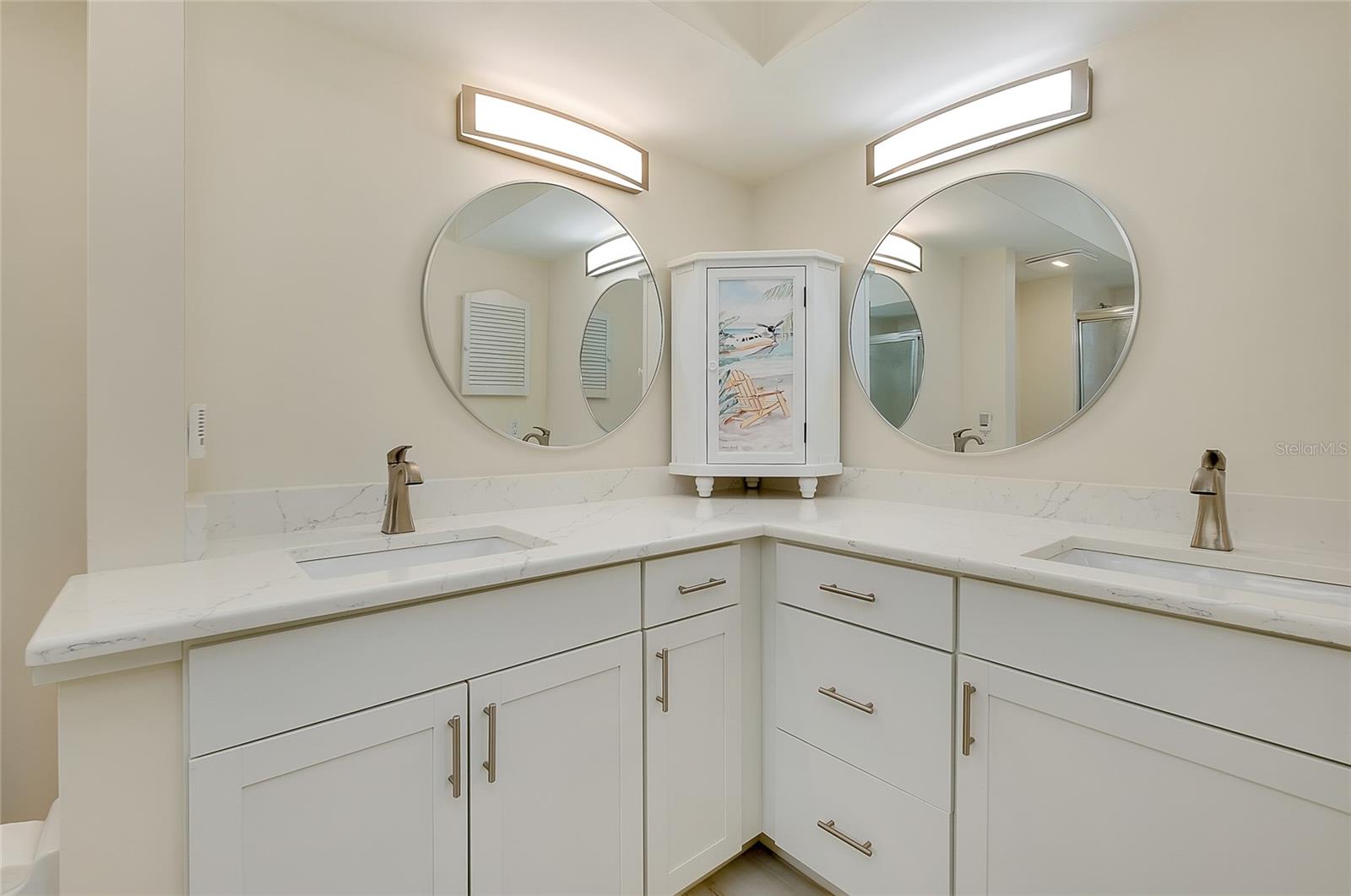 Image 43 of 90 For 929 Wexford Boulevard 929