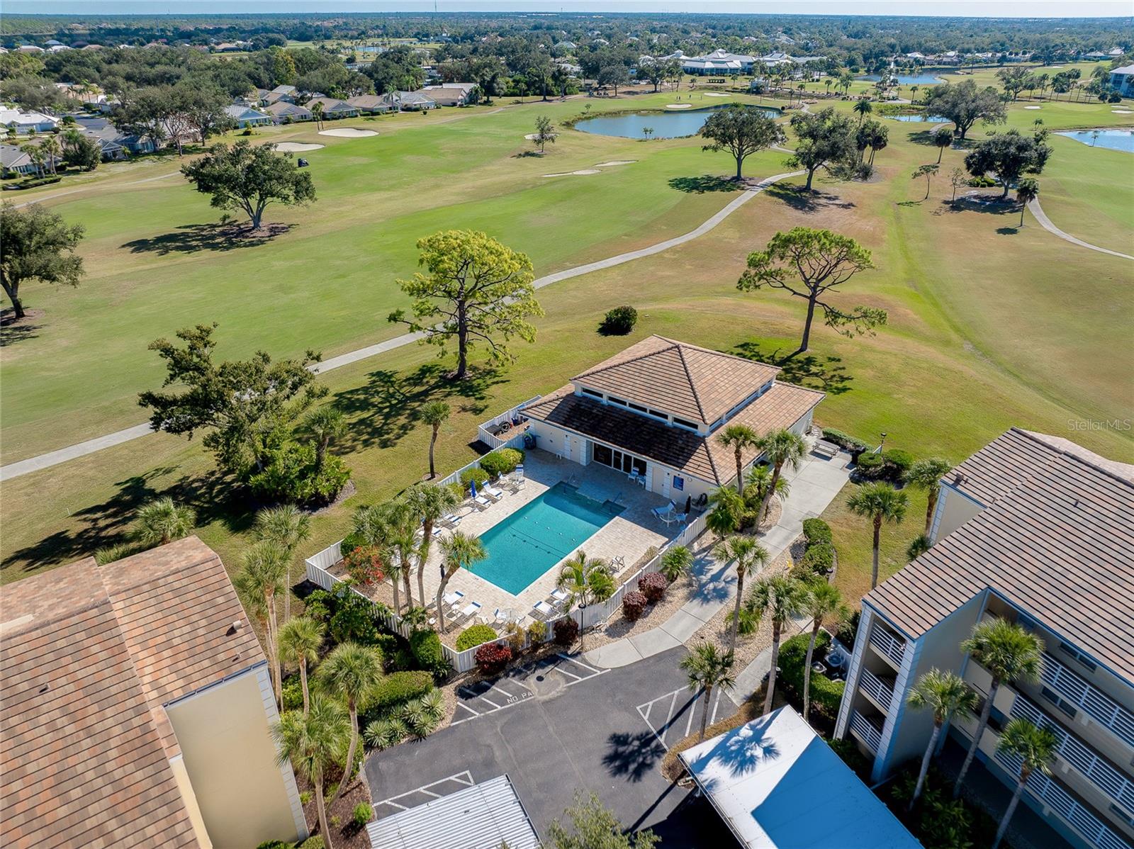 Image 71 of 90 For 929 Wexford Boulevard 929