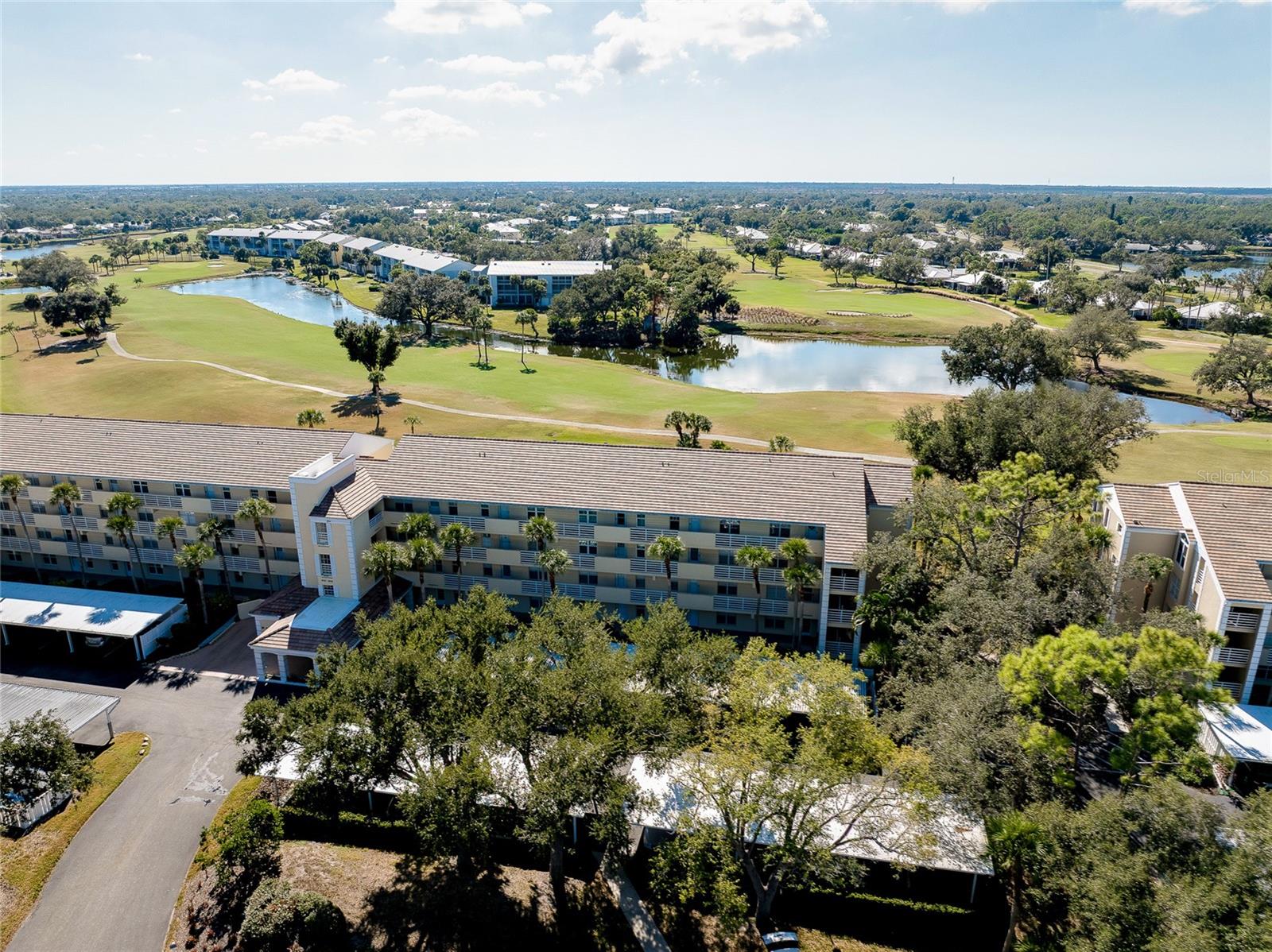 Image 79 of 90 For 929 Wexford Boulevard 929