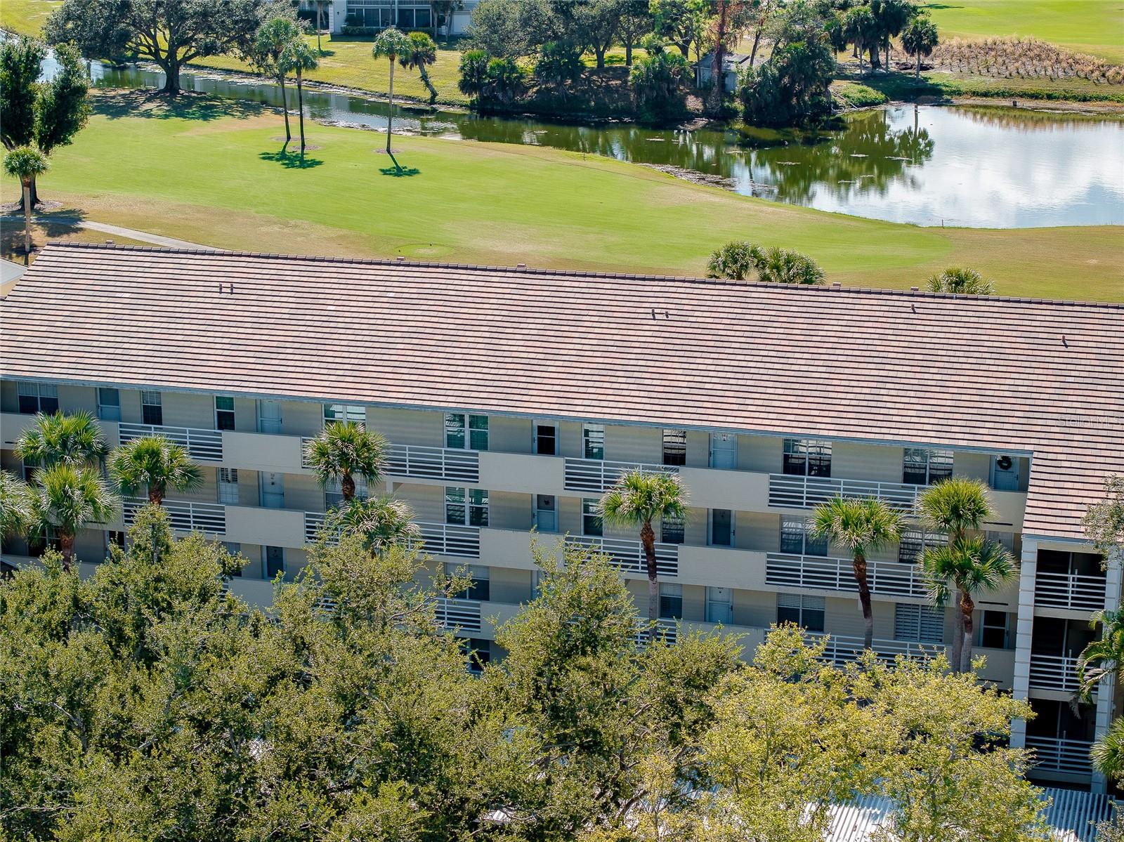 Image 83 of 90 For 929 Wexford Boulevard 929