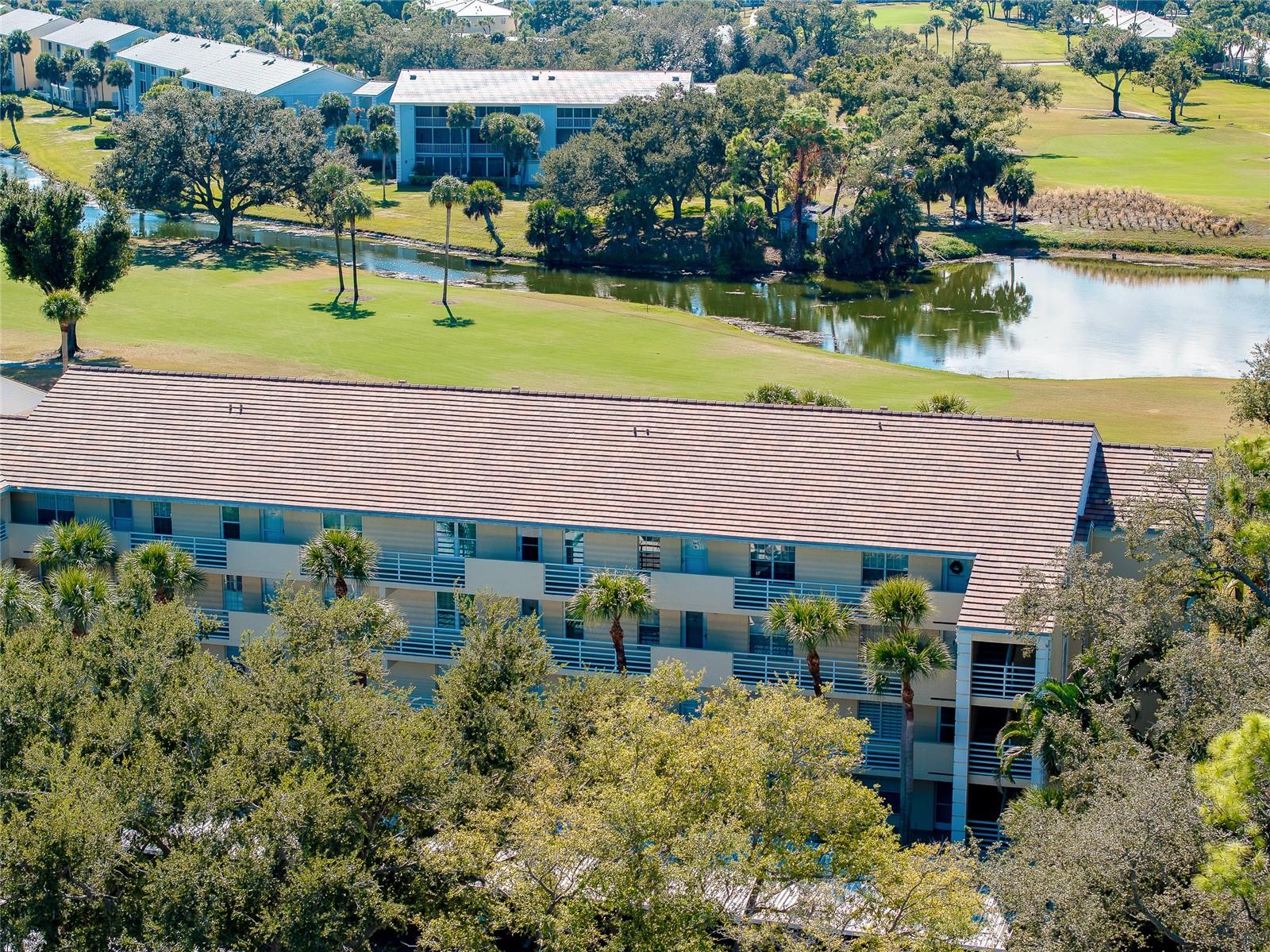 Image 84 of 90 For 929 Wexford Boulevard 929