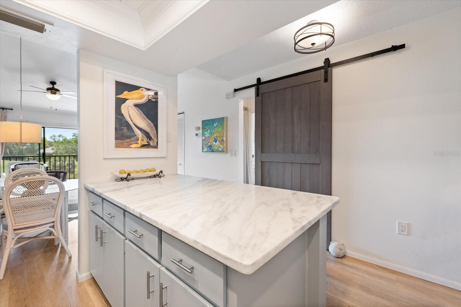 Image 21 of 57 For 925 Capri Isles Boulevard 4