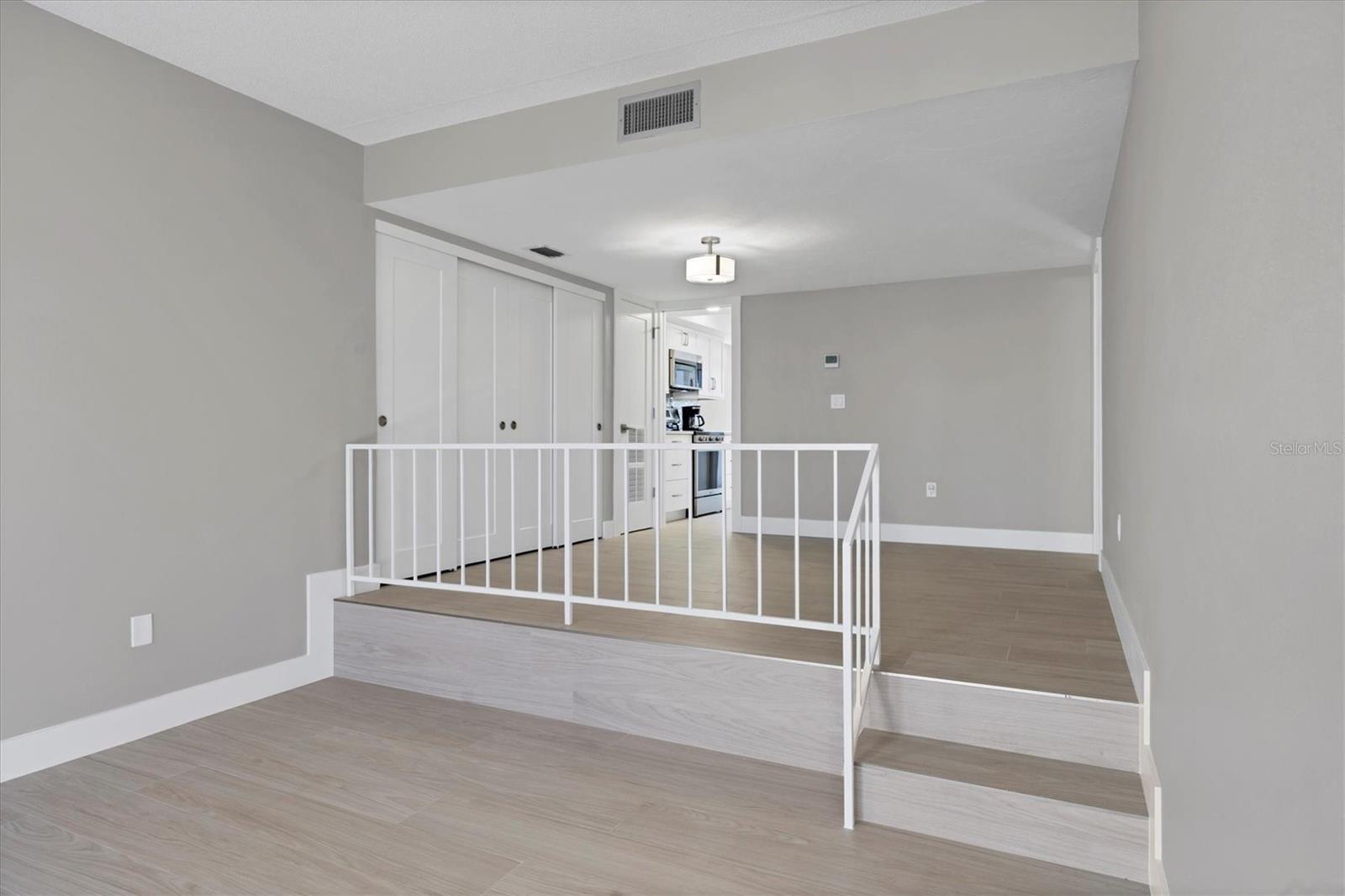 Image 10 of 49 For 500 Park Boulevard S 116