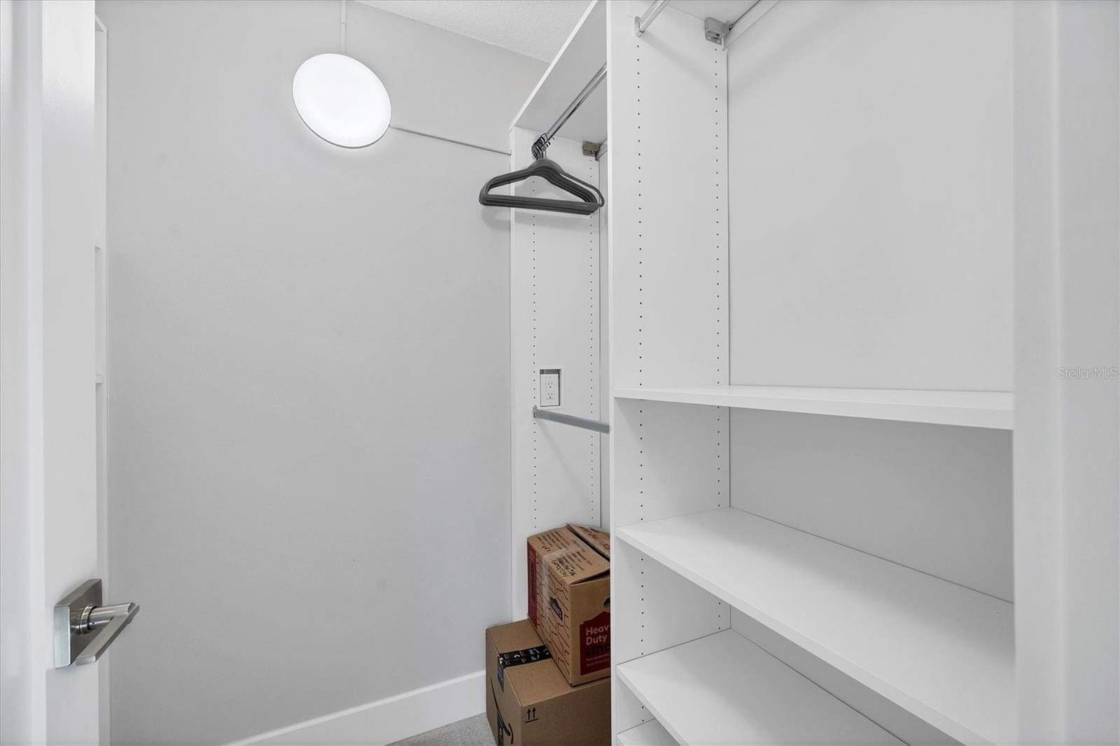 Image 24 of 49 For 500 Park Boulevard S 116