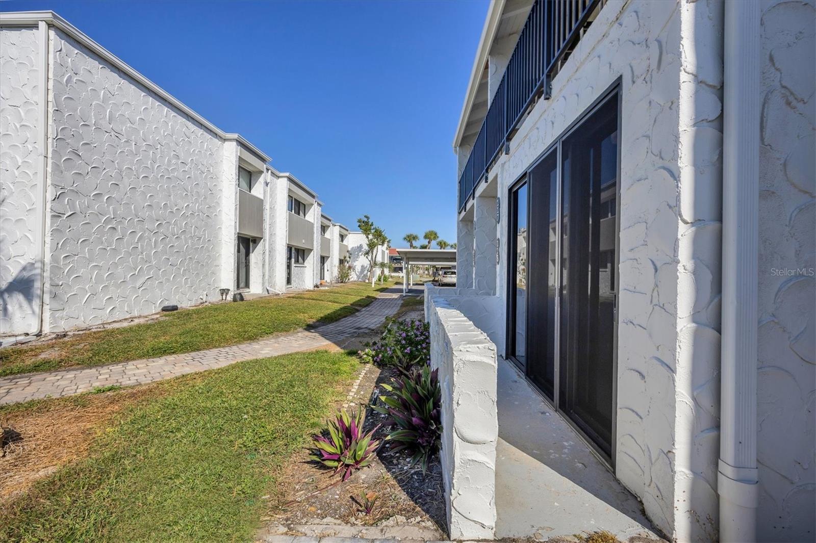 Image 35 of 49 For 500 Park Boulevard S 116