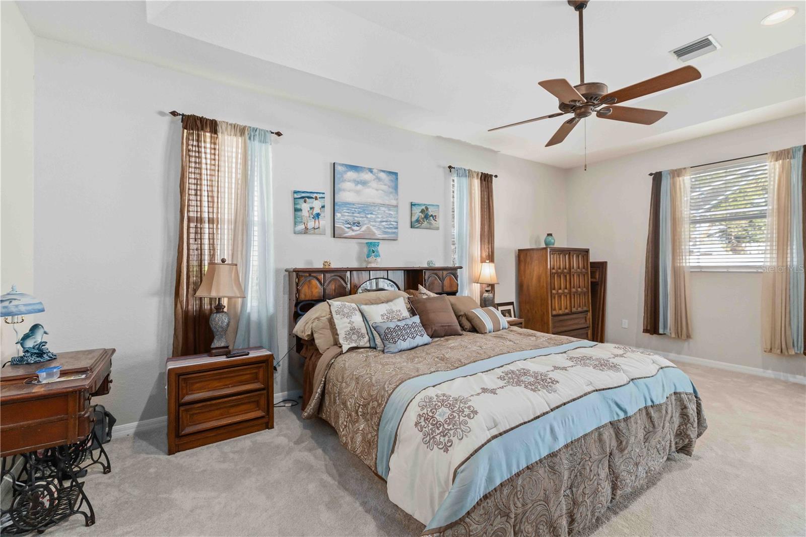 Image 24 of 86 For 22318 Wexford Boulevard 4