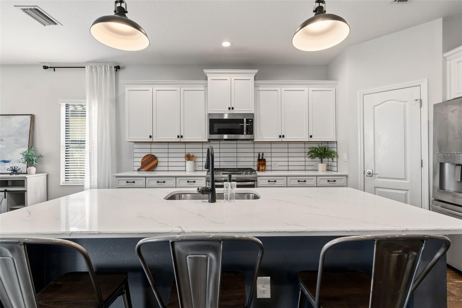 Image 21 of 74 For 200 Benedetto Court