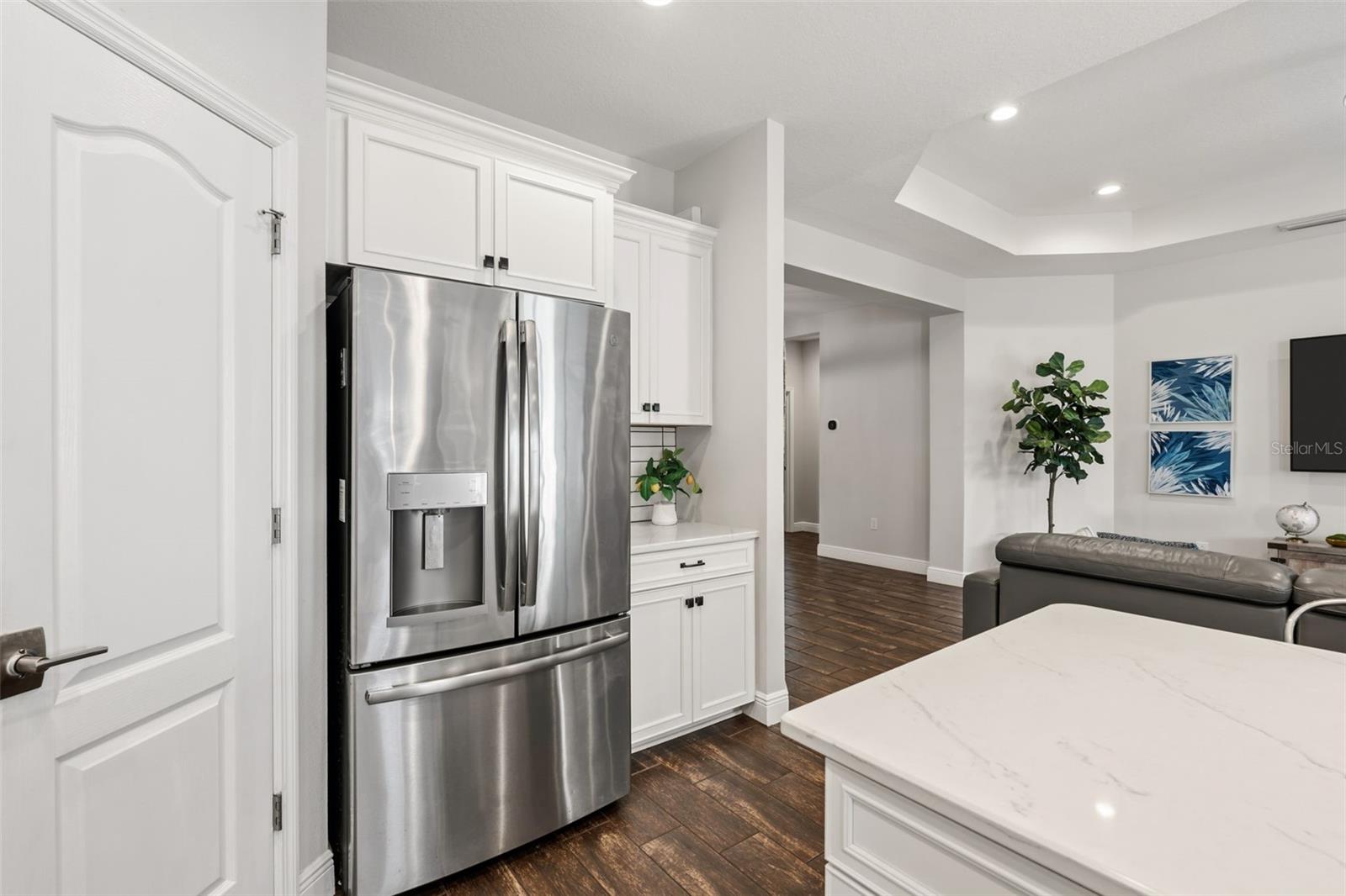 Image 25 of 74 For 200 Benedetto Court