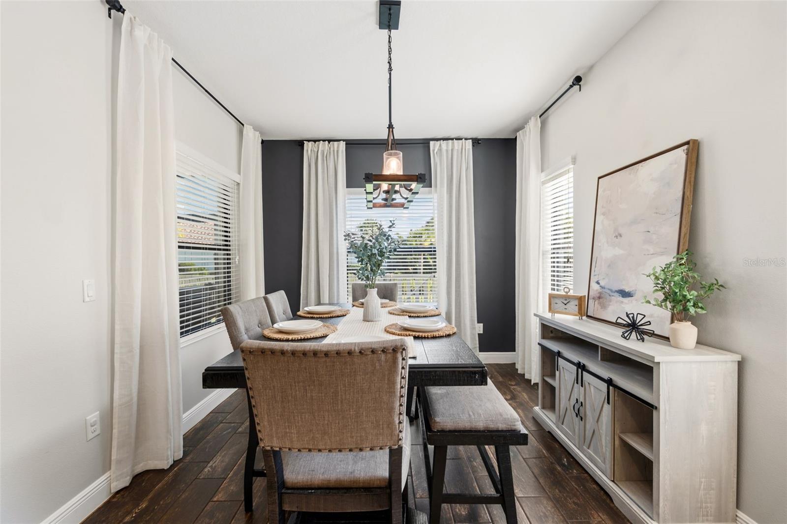 Image 26 of 74 For 200 Benedetto Court