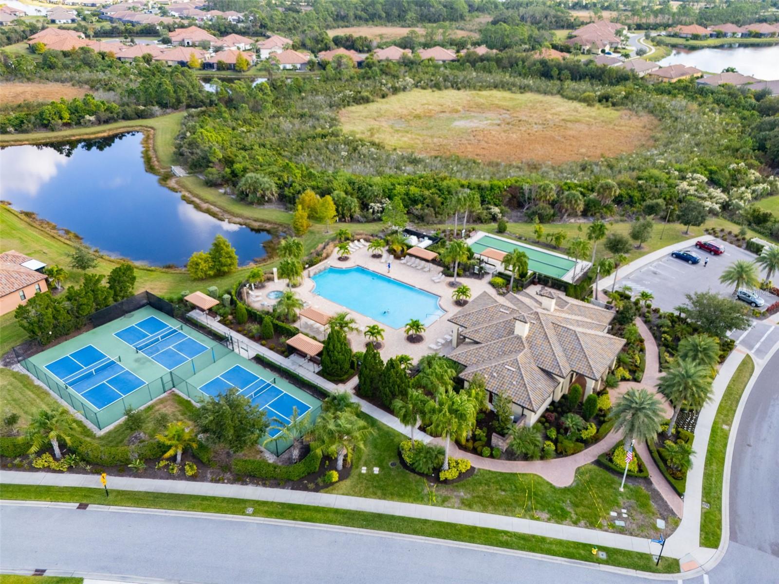 Image 56 of 74 For 200 Benedetto Court