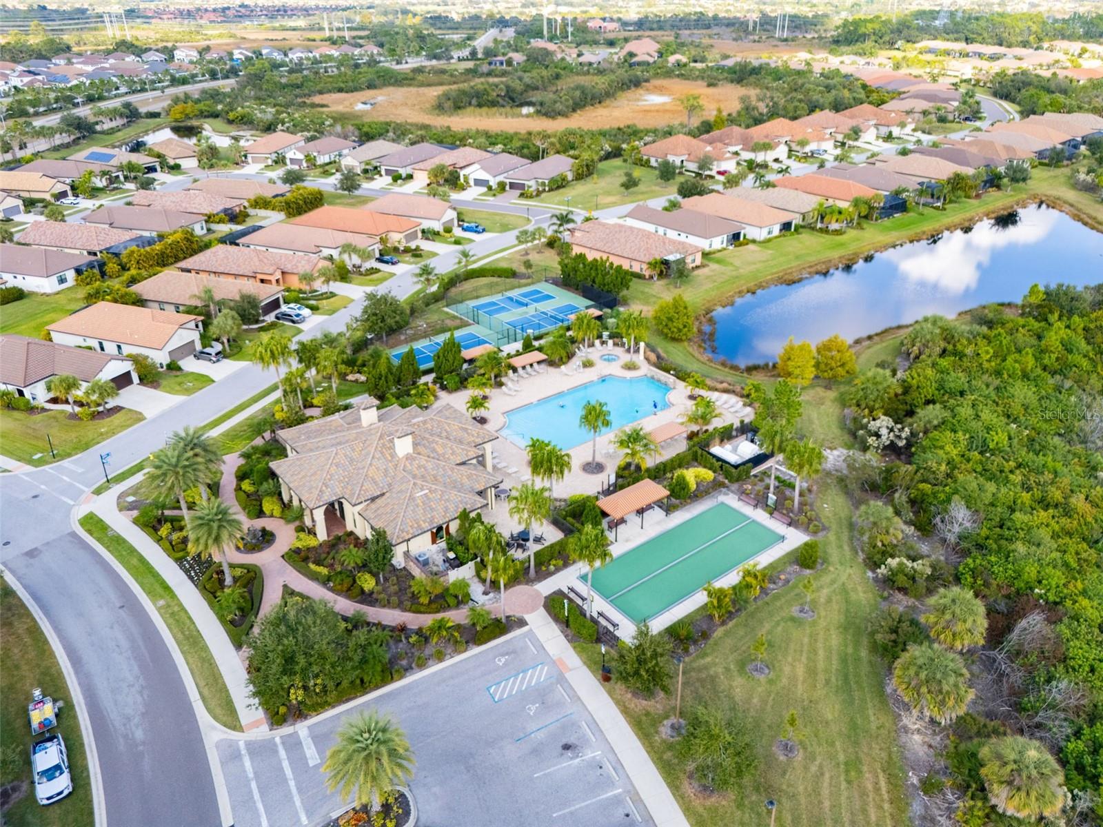 Image 57 of 74 For 200 Benedetto Court