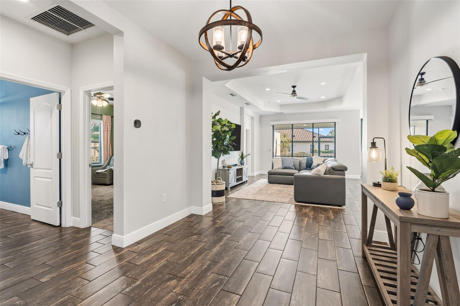 Image 8 of 74 For 200 Benedetto Court