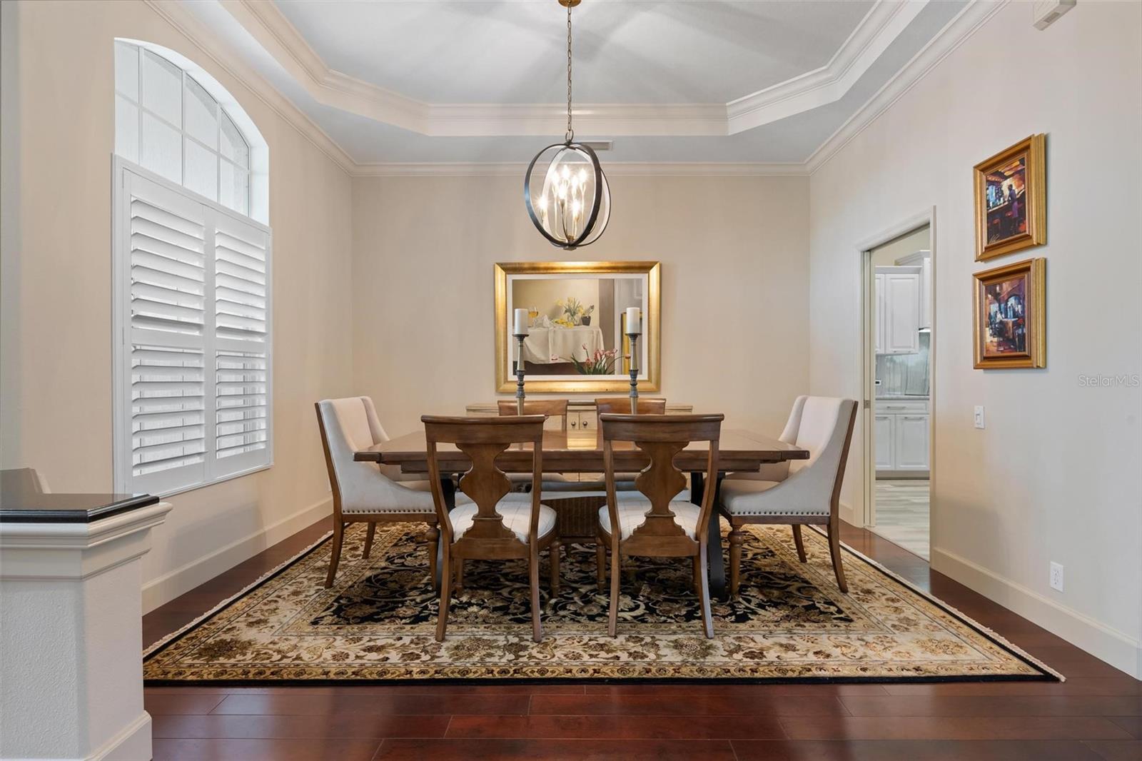 Image 13 of 81 For 824 Adonis Place