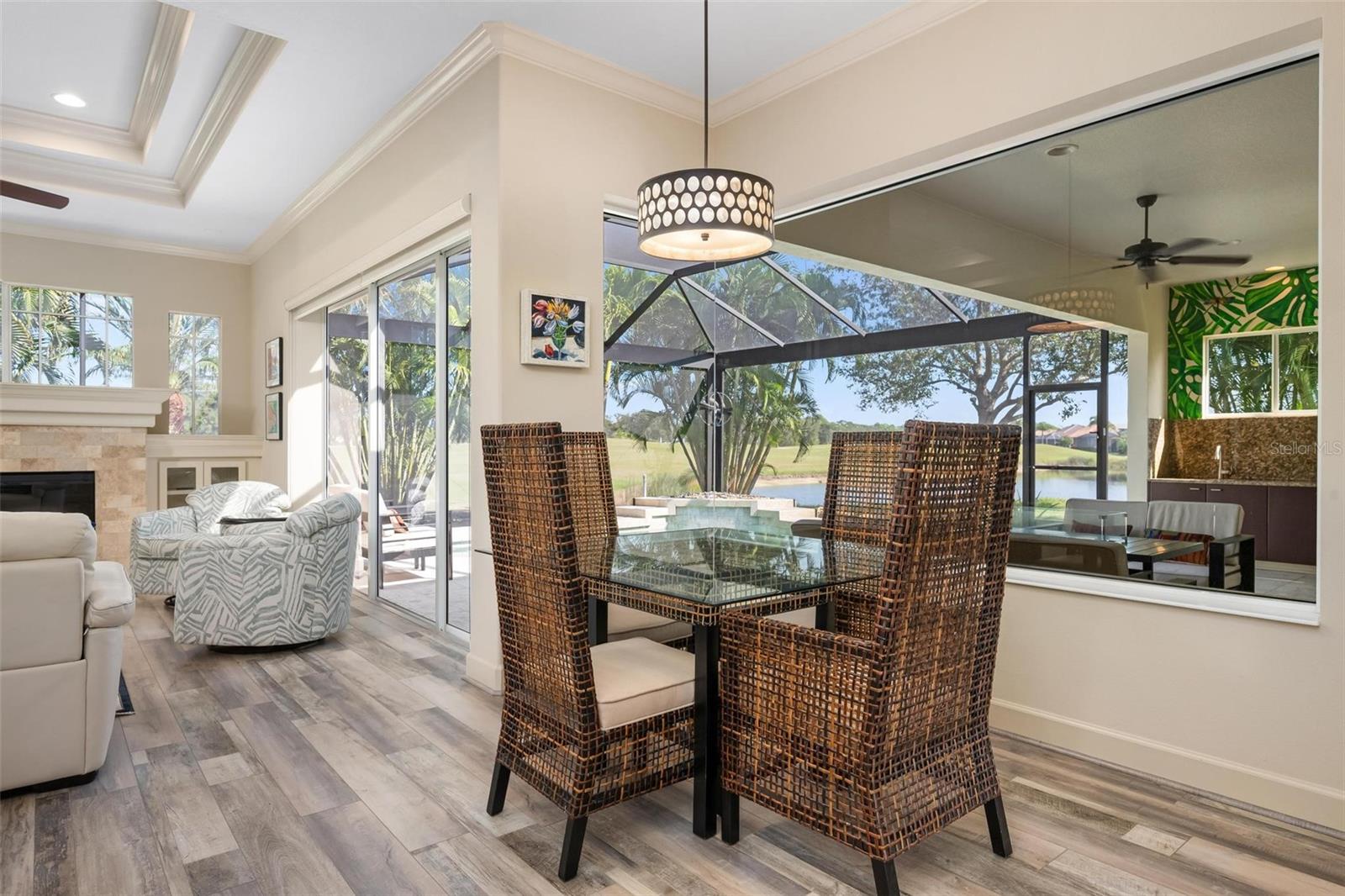 Image 21 of 81 For 824 Adonis Place