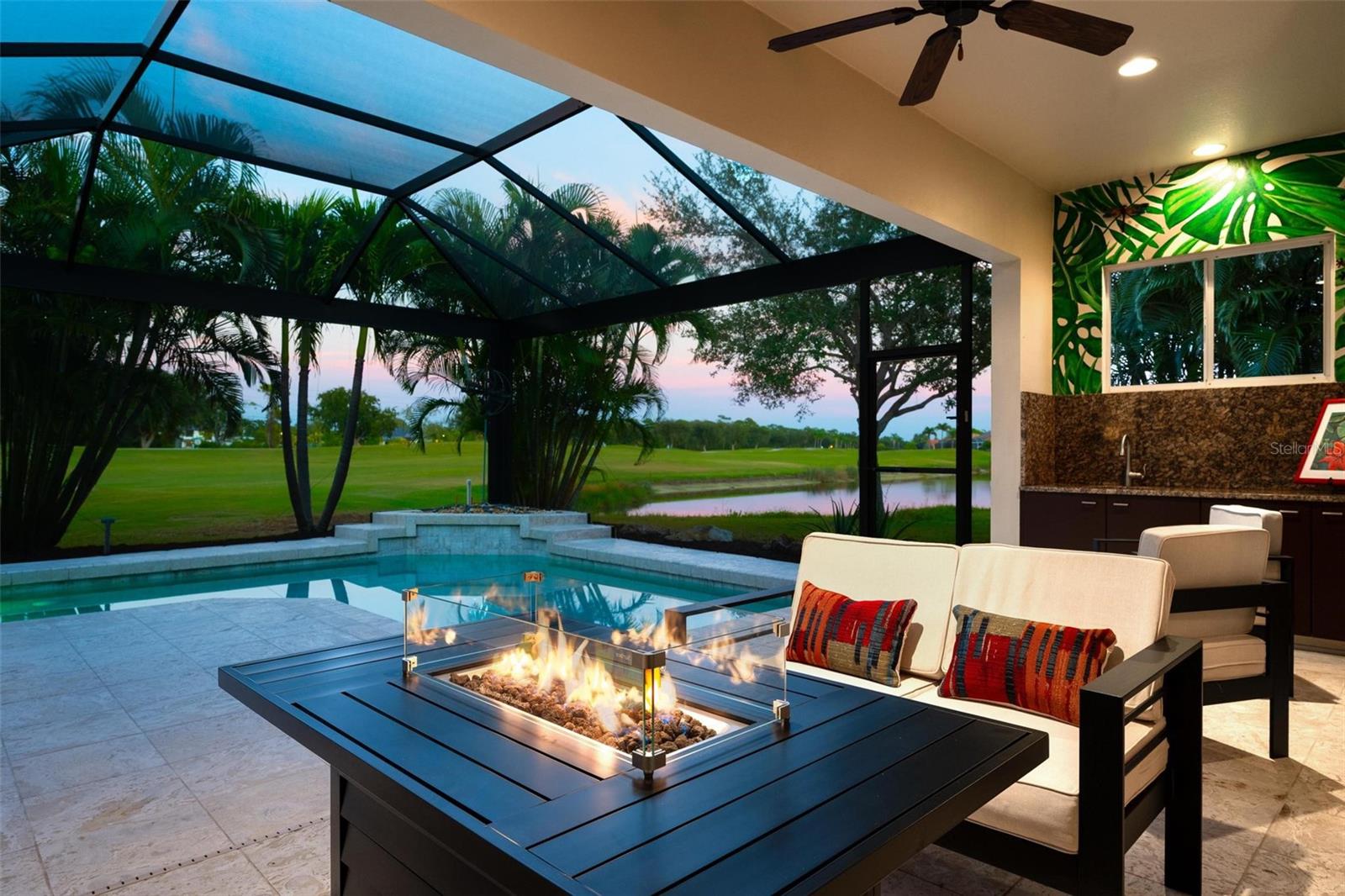 Image 3 of 81 For 824 Adonis Place