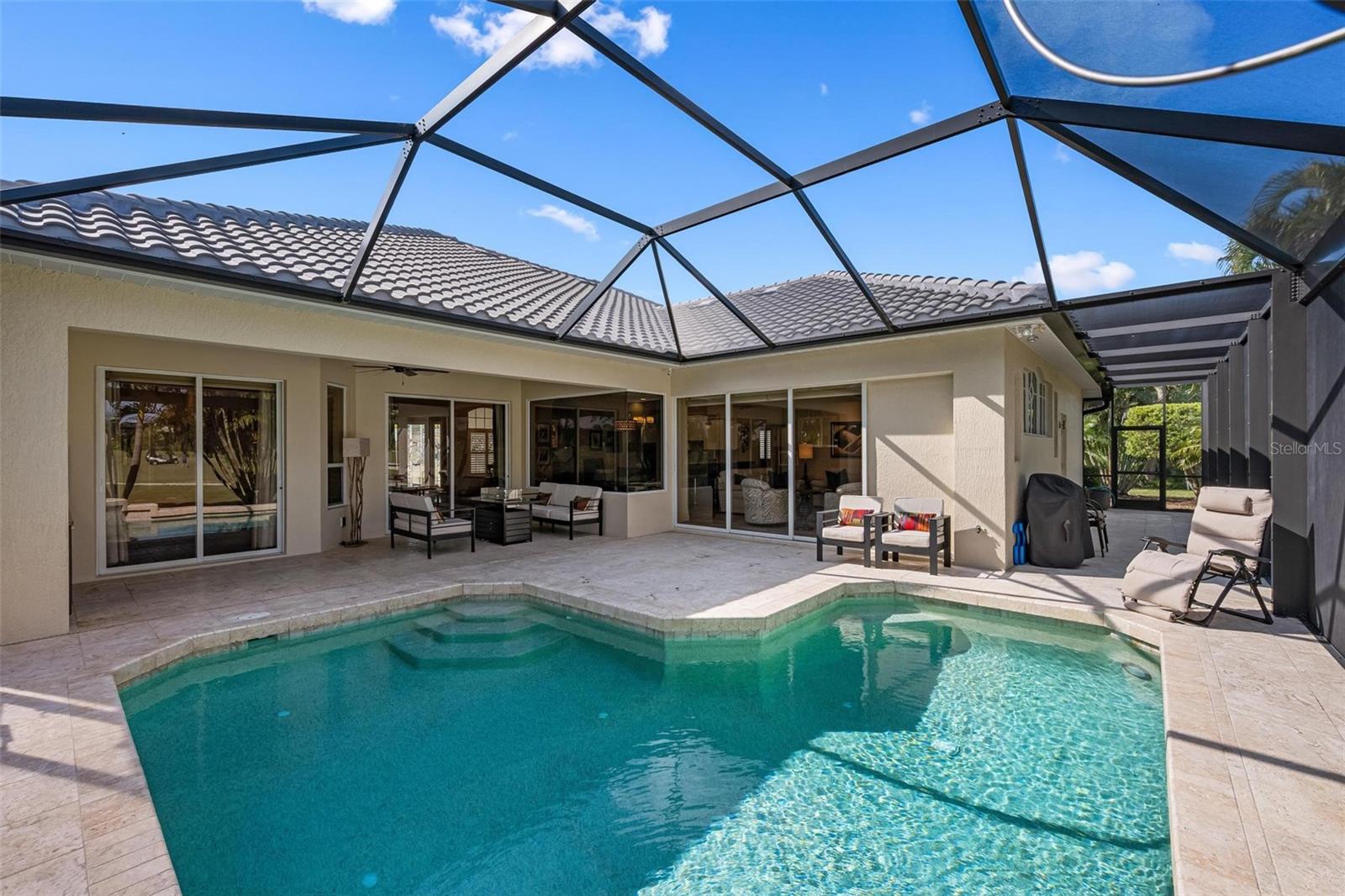 Image 47 of 81 For 824 Adonis Place