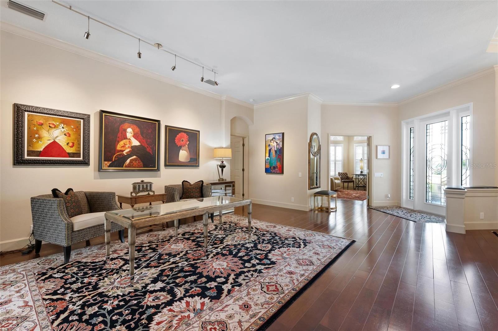 Image 8 of 81 For 824 Adonis Place