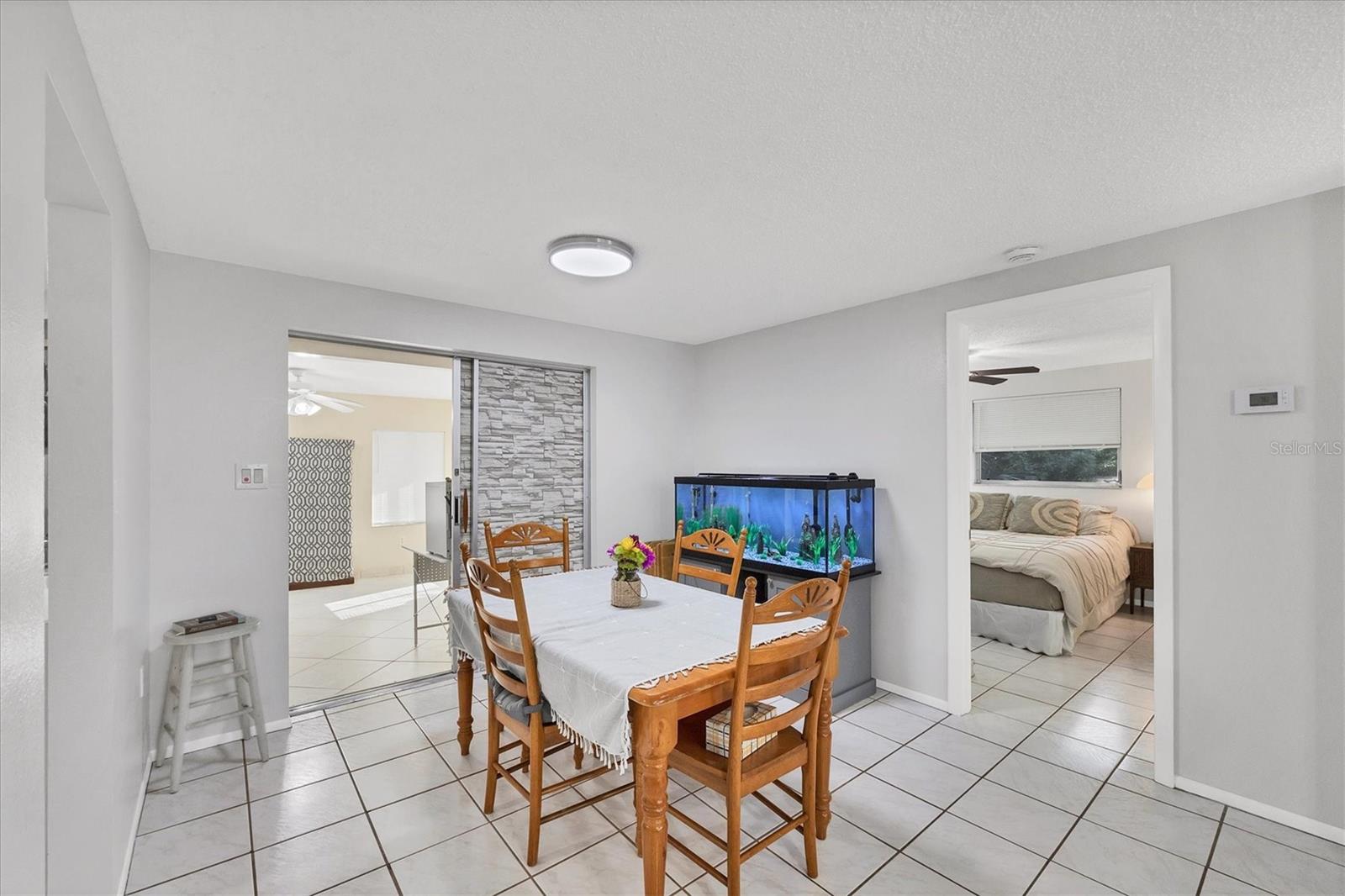 Image 12 of 32 For 3496 Winona Street